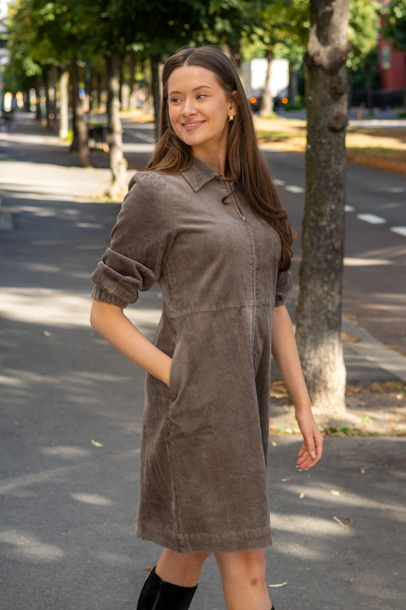 Eyvors Dress Falcon - Image 10