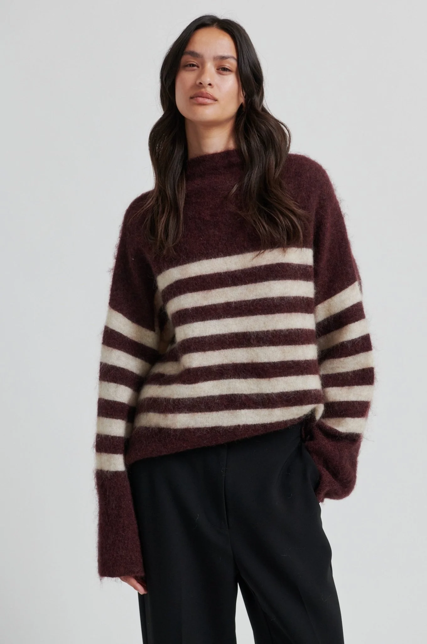 Ovalana Knit T-Neck Sassafras/Sand - Image 2