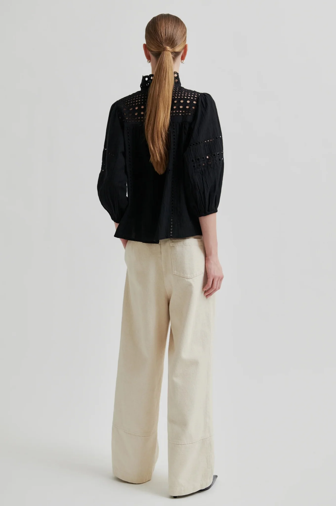 Brunie Blouse Black - Image 8