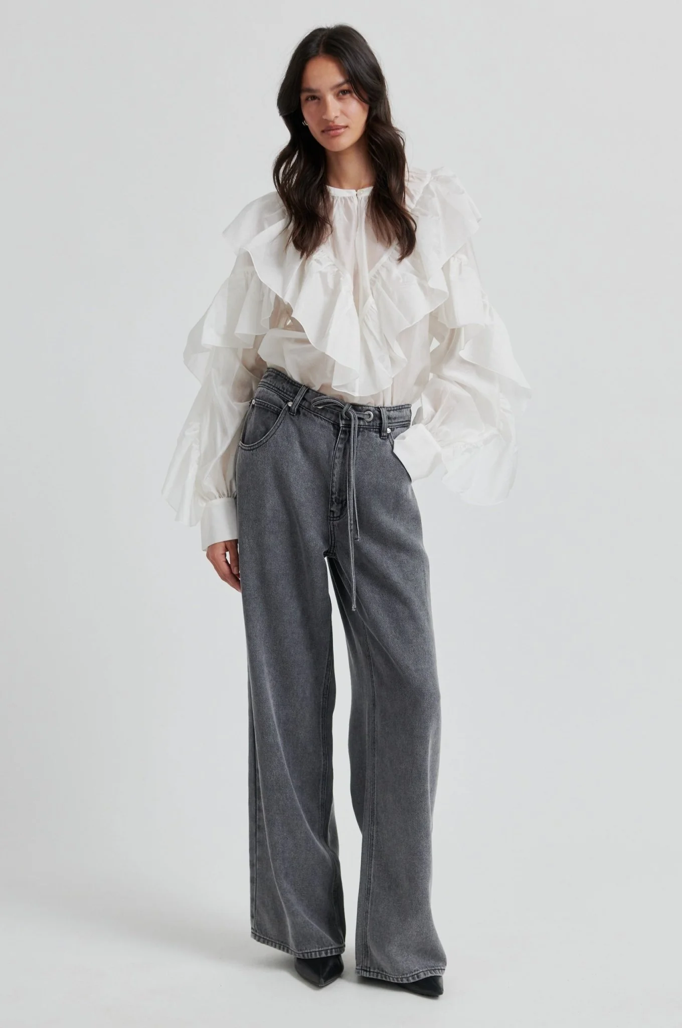 Fria Frill Blouse Tofu - Image 4