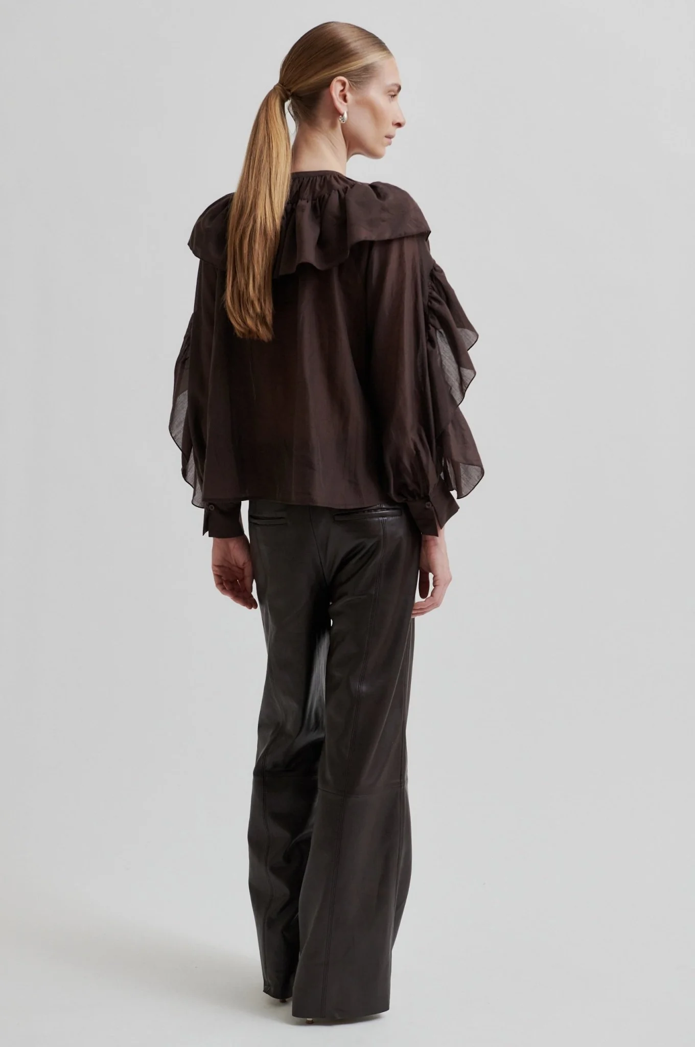 Fria Frill Blouse Chocolate Plum - Image 4