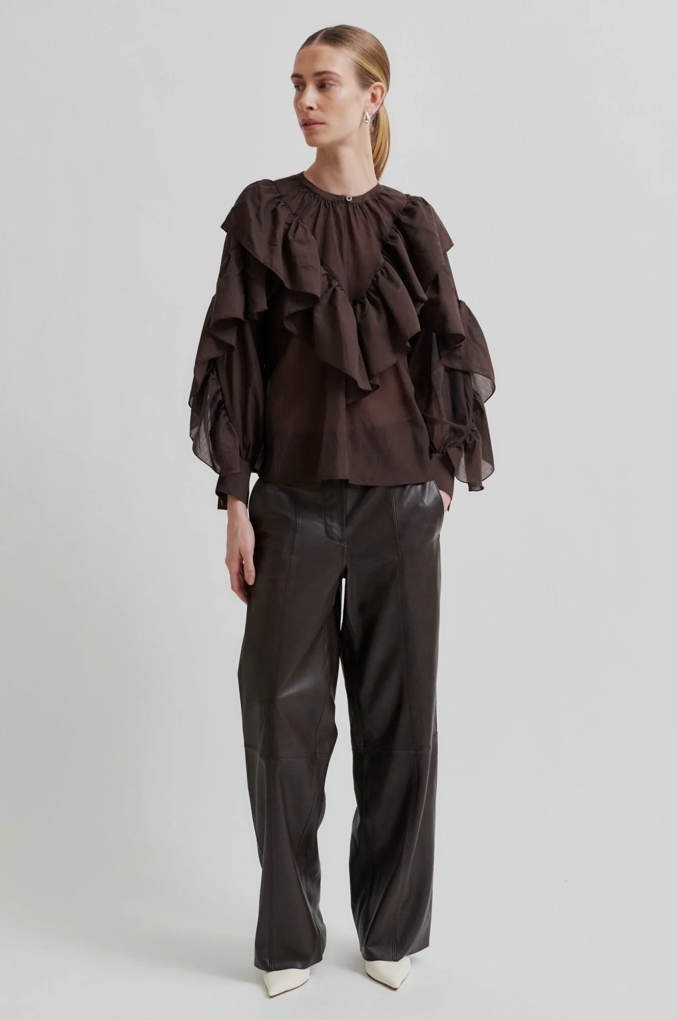 Fria Frill Blouse Chocolate Plum - Image 5