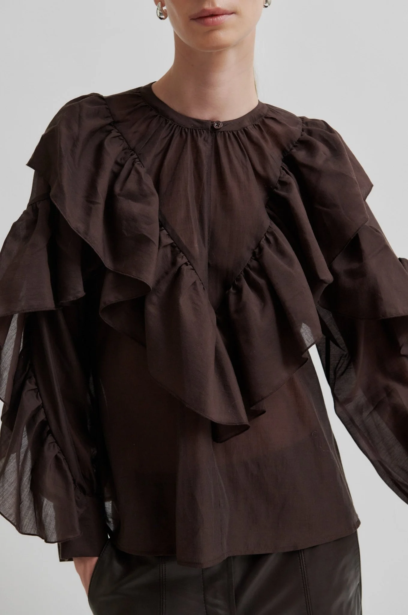 Fria Frill Blouse Chocolate Plum - Image 7
