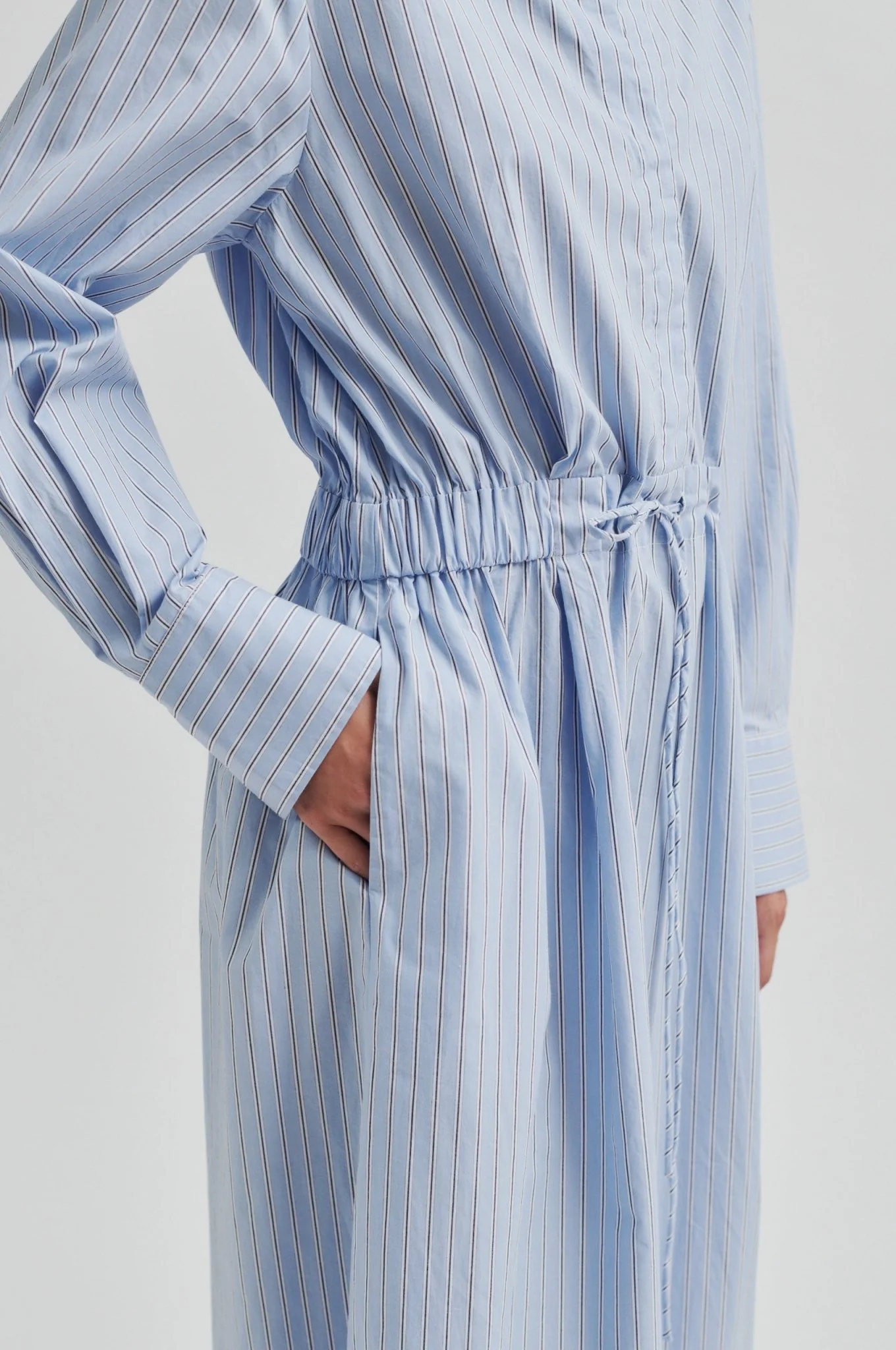 Alanis Dress Light Blue Stripe - Image 4