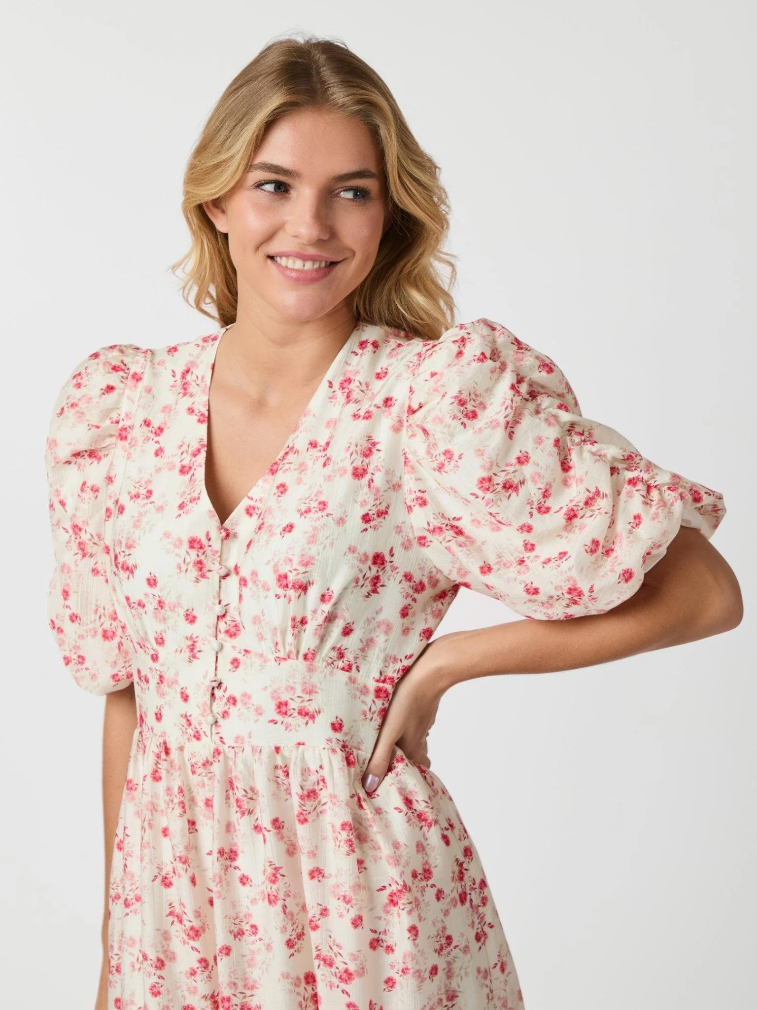 Rilana Pretty Flower Dress Red - Image 5