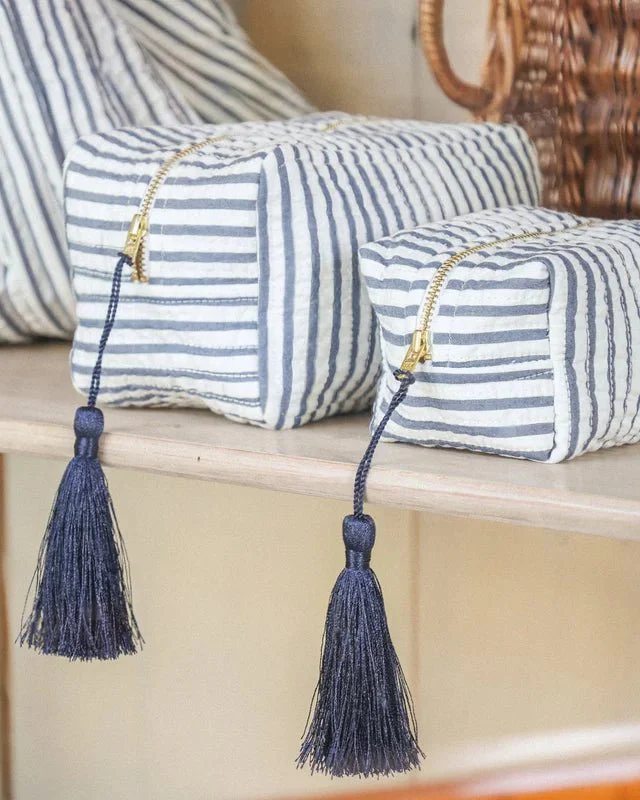 Cosmetic Bag Blue Stripe - Image 2