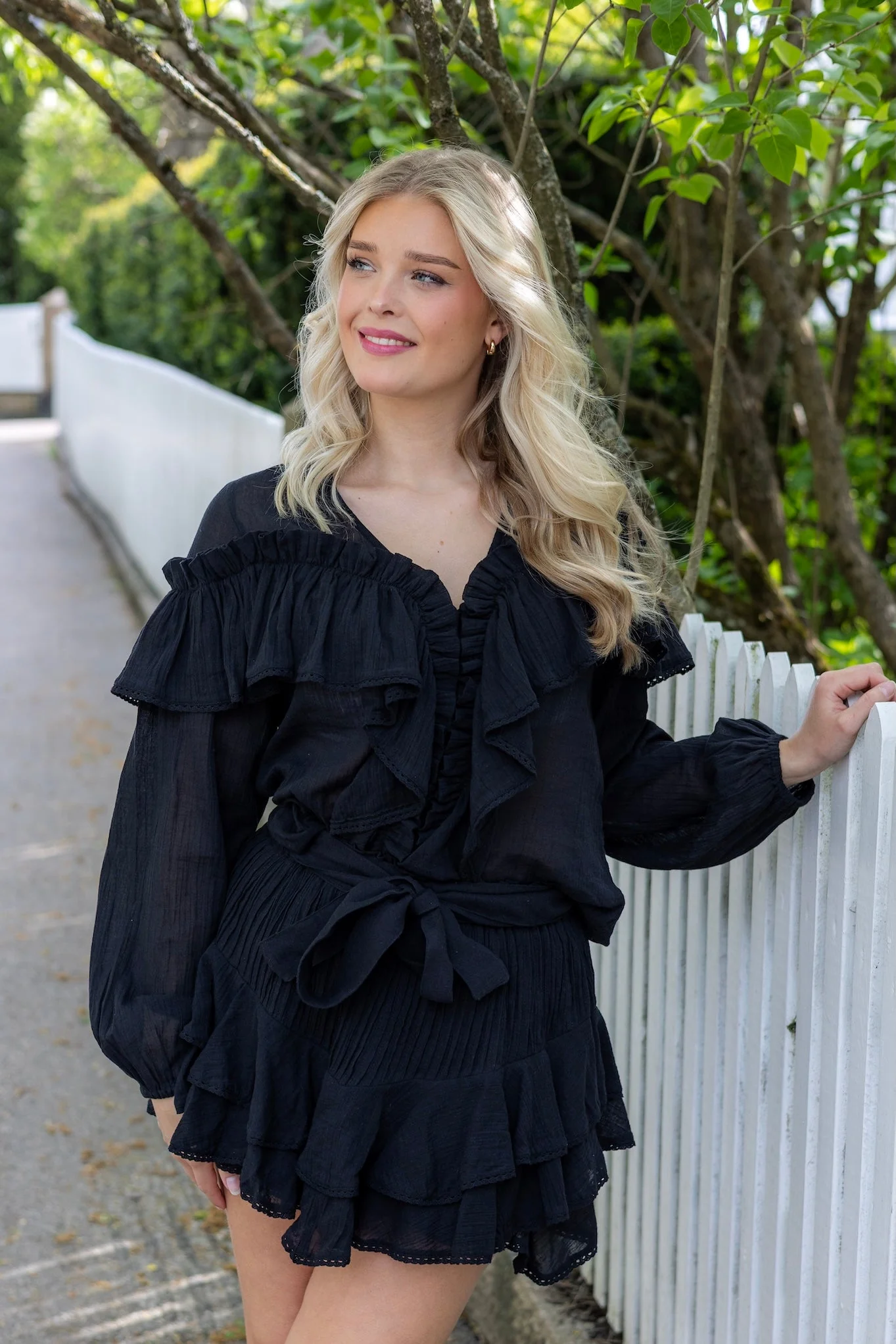 Frill Blouse Black - Image 2