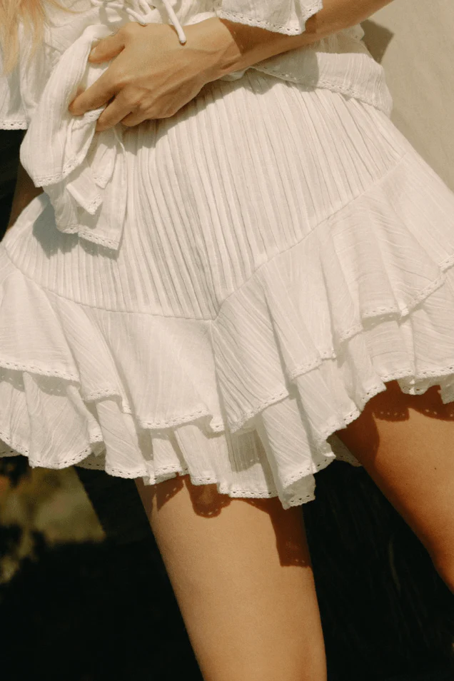 Frill Skirt Shorts Offwhite - Image 14