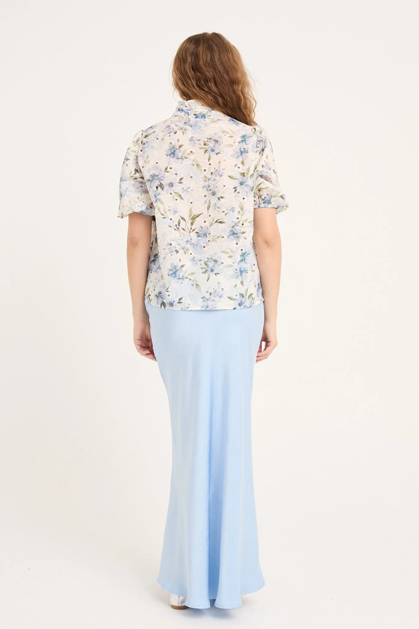 Grete S/S Blouse White/Blue - Image 9