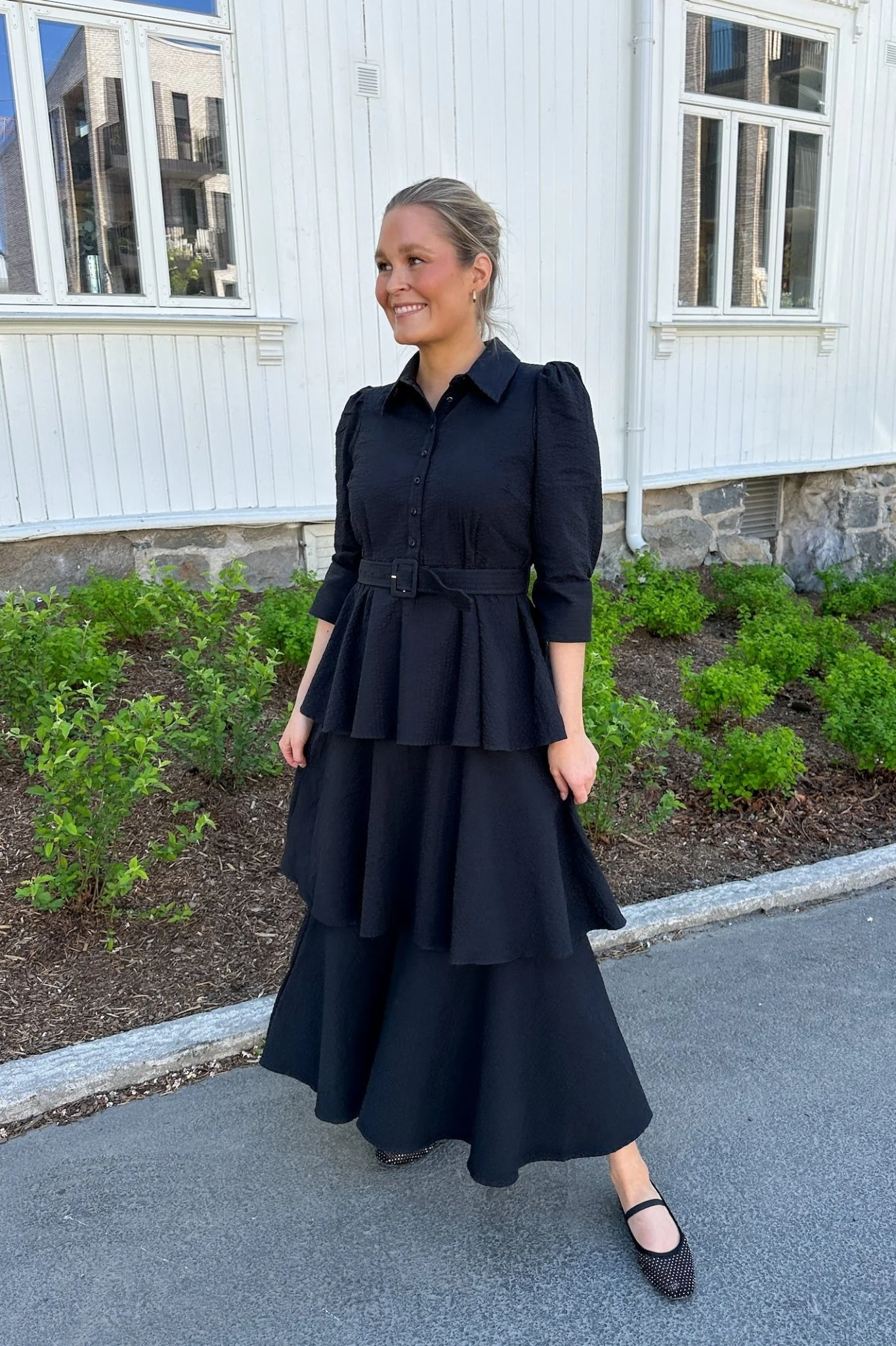 Seersucker Flounce Dress Black