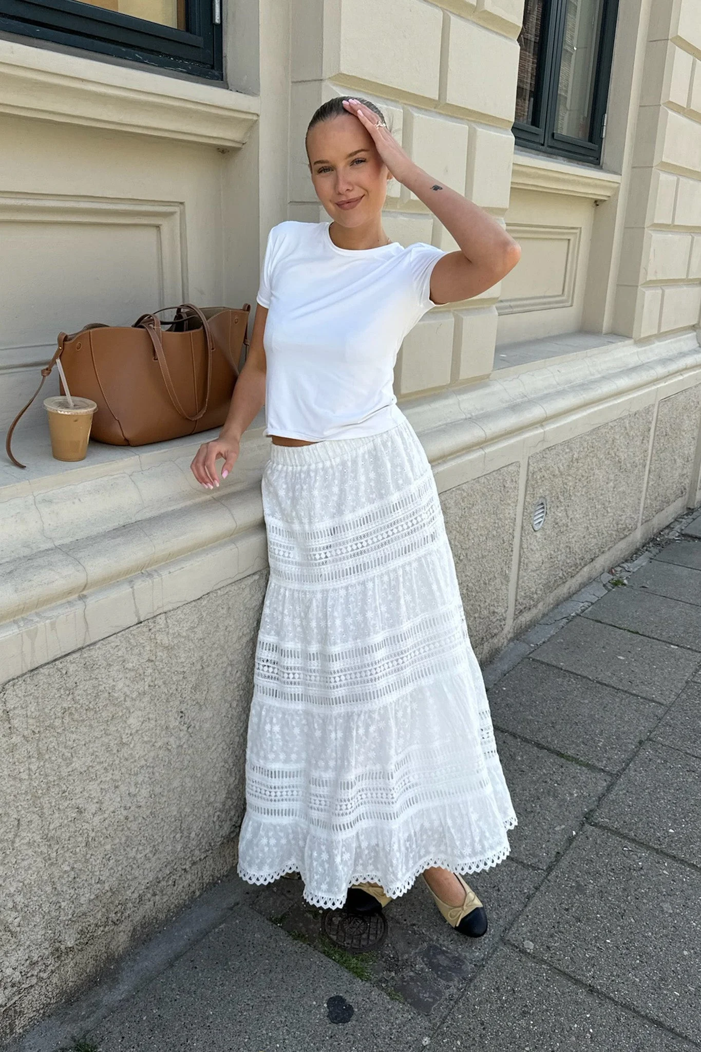 Sara Long Skirt White Lace - Image 7