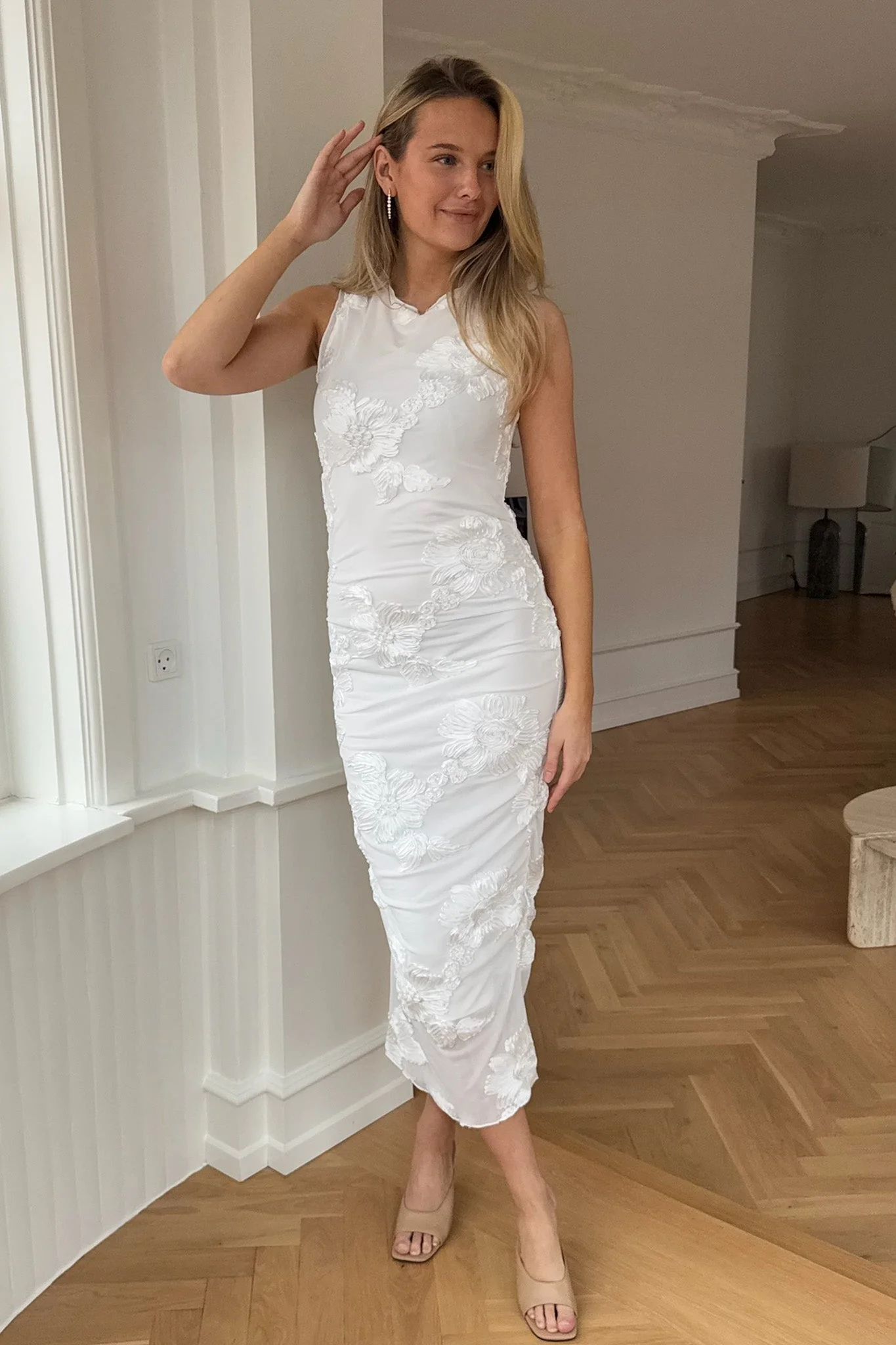 Mira Mesh Dress White Flower - Image 8