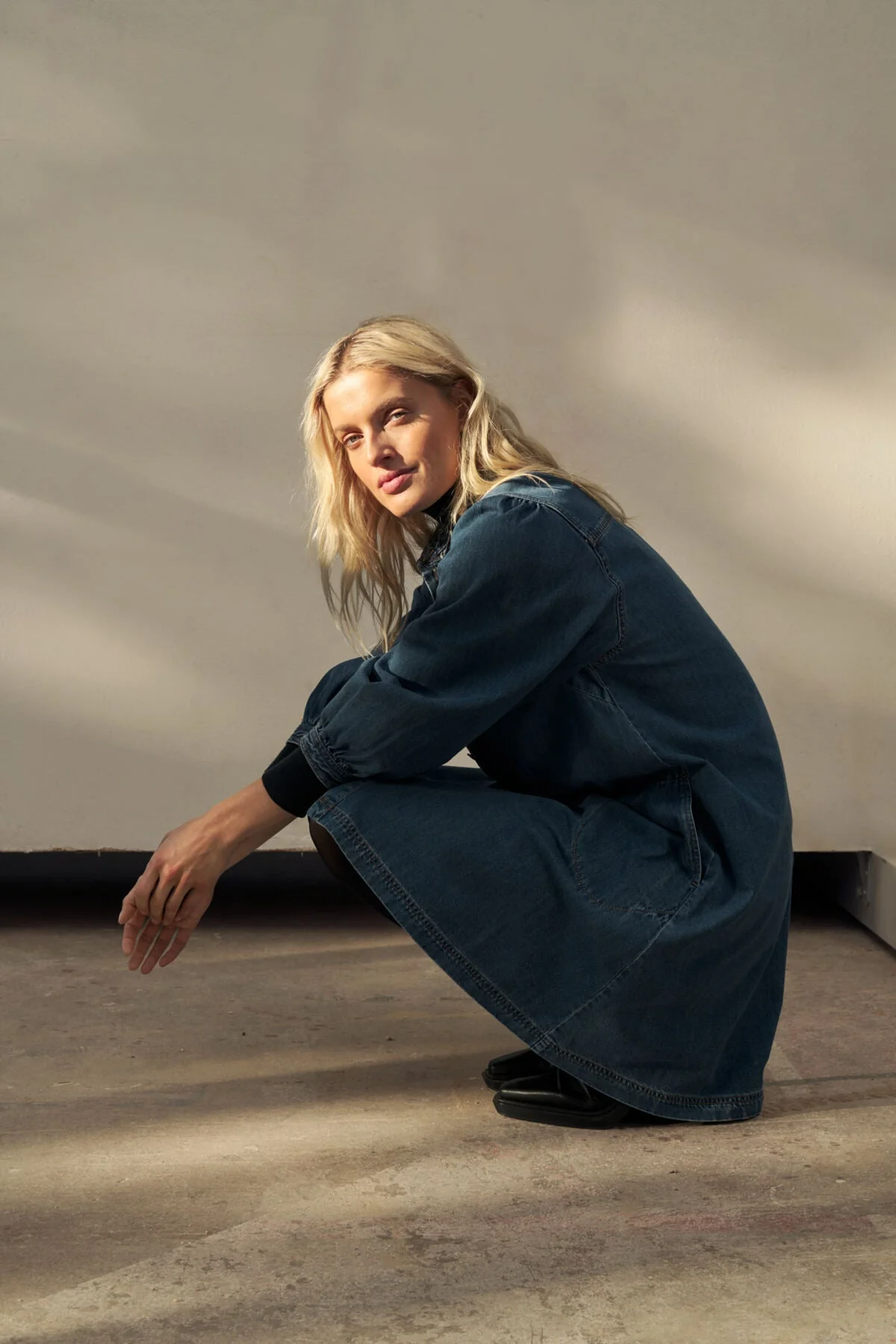 Eleinar Dress Medium Blue Denim - Image 3