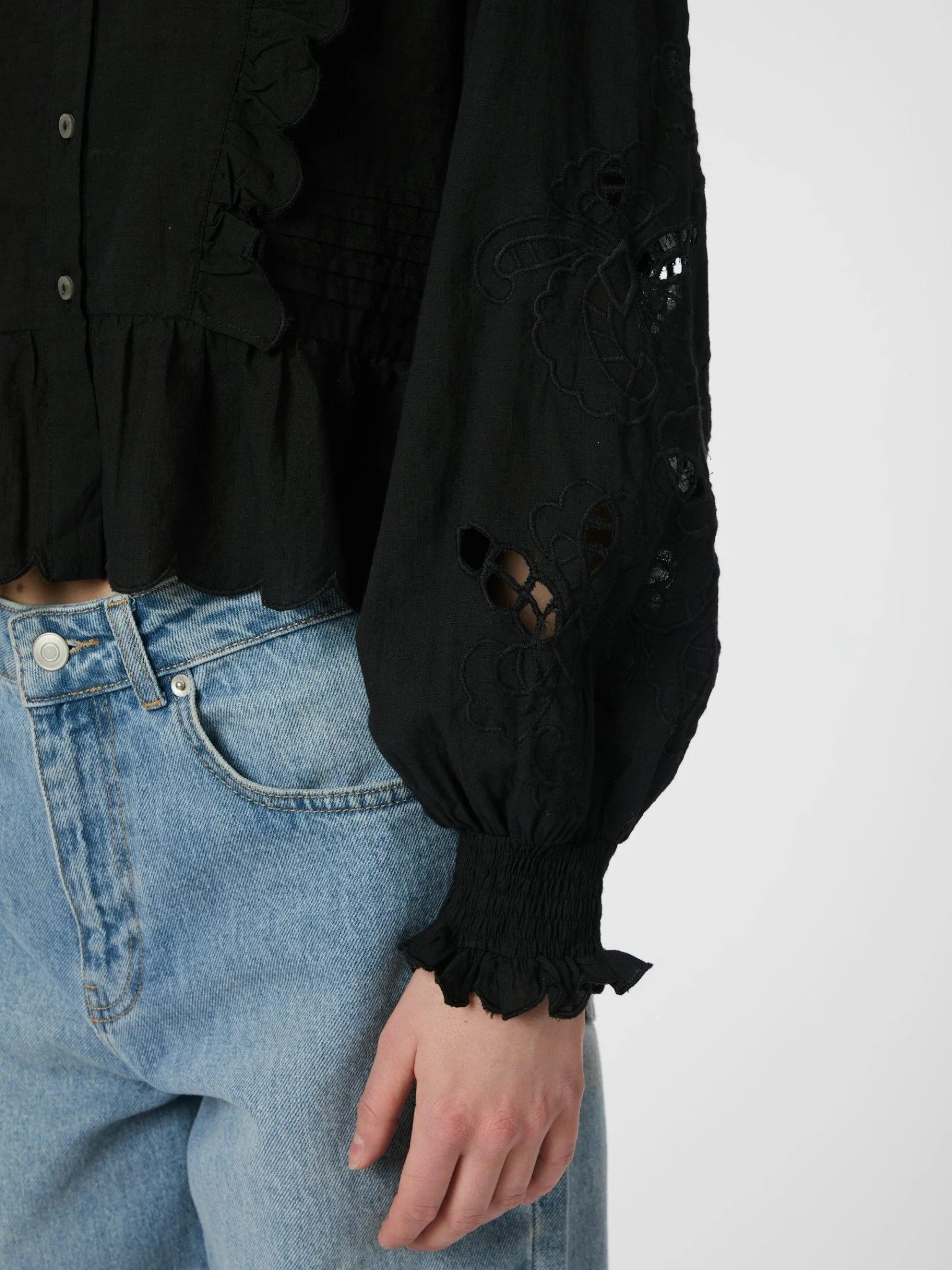 Petrine Embroidery Blouse Black - Image 8
