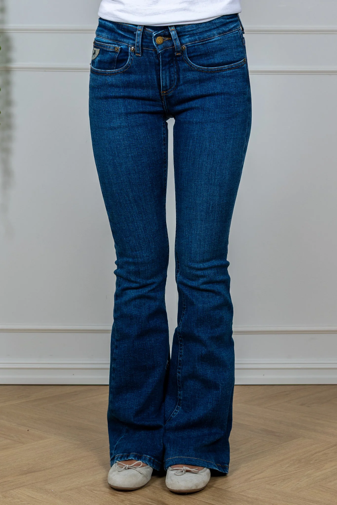 Beverly Jeans Brushed Dark Stone - Image 4