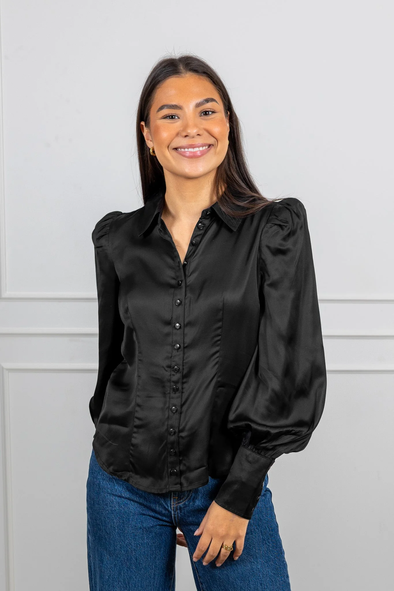 Satin Fitted Shirt Black - Image 6