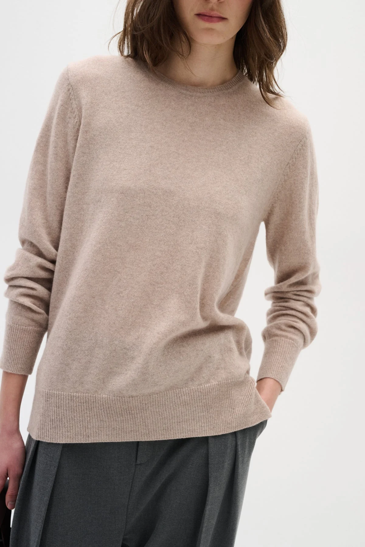 Lukkaiw Crew-Neck Pullover Beige Melange - Image 4