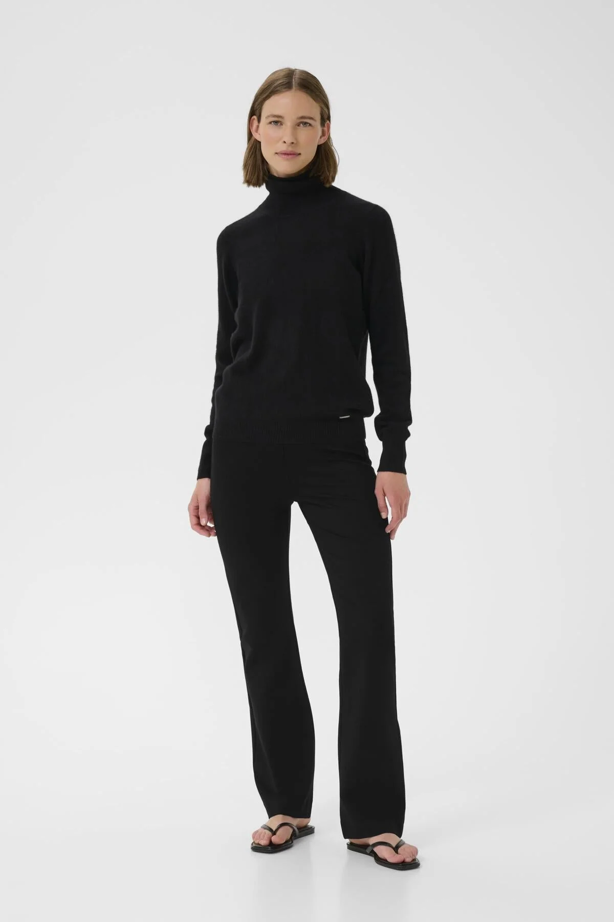 Gaigiw Ziggi Bootcut Pant Black - Image 3