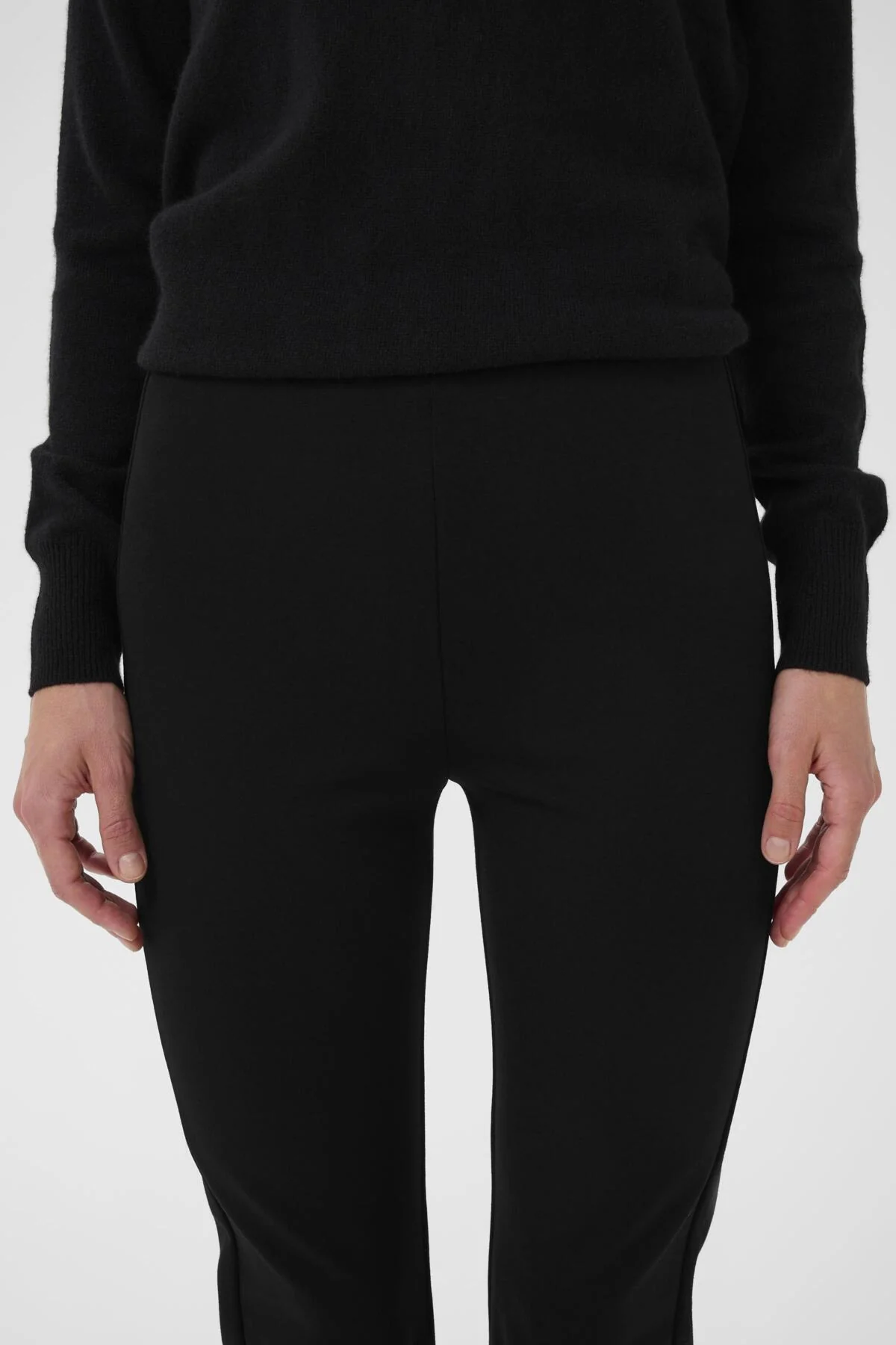 Gaigiw Ziggi Bootcut Pant Black - Image 5