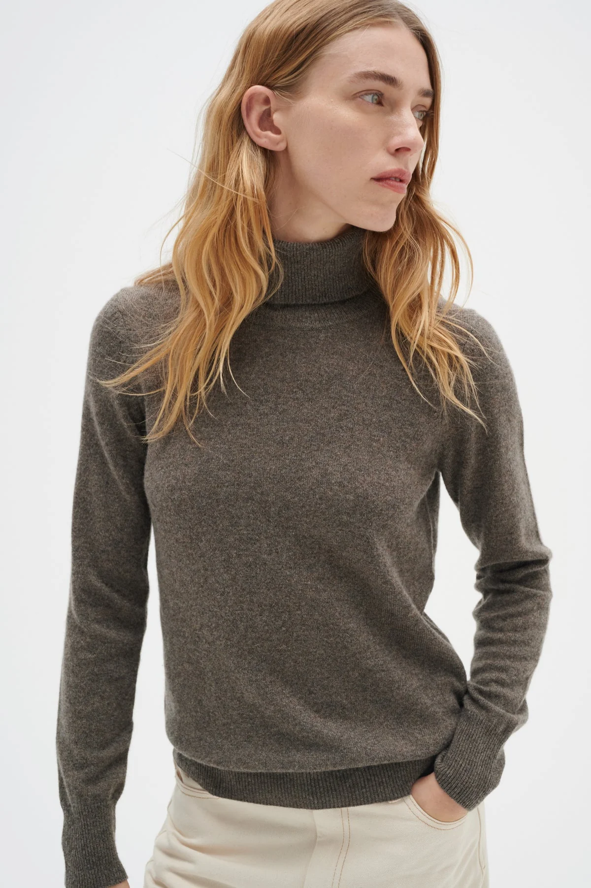 Lukkaiw Rollneck Pullover Brown Melange - Image 9