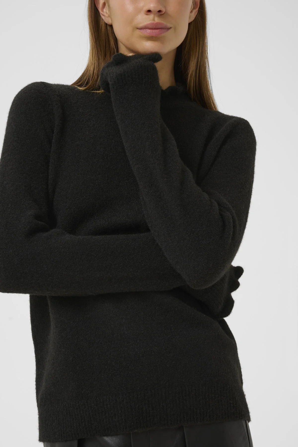 Guniiw Anaja Pullover Black - Image 4