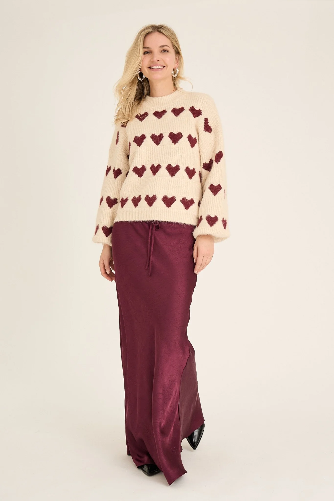 Heart Knit Pullover Off White/Bordeaux - Image 3