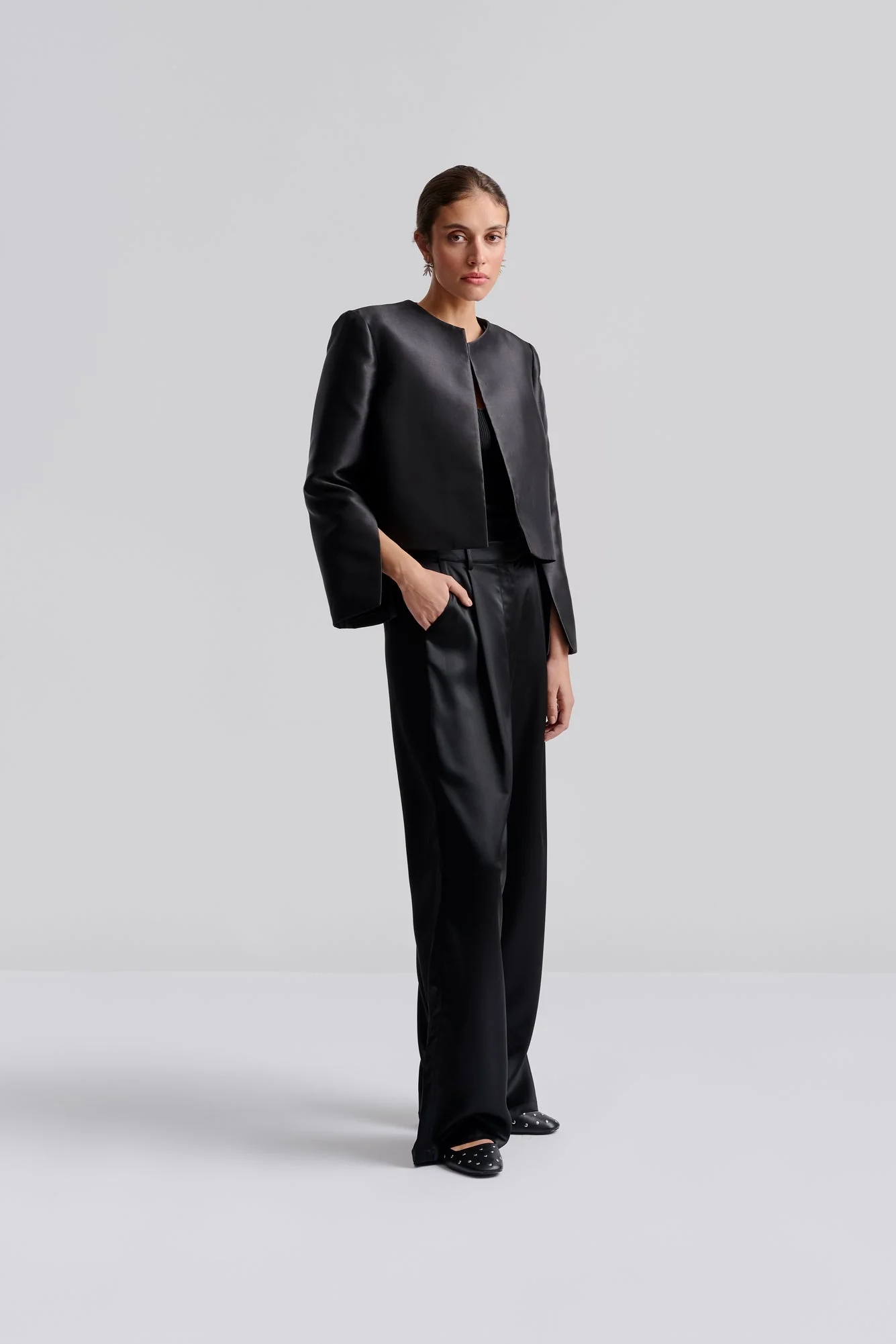 Ruthie Cropped Long Sleeve Blouse Black - Image 6