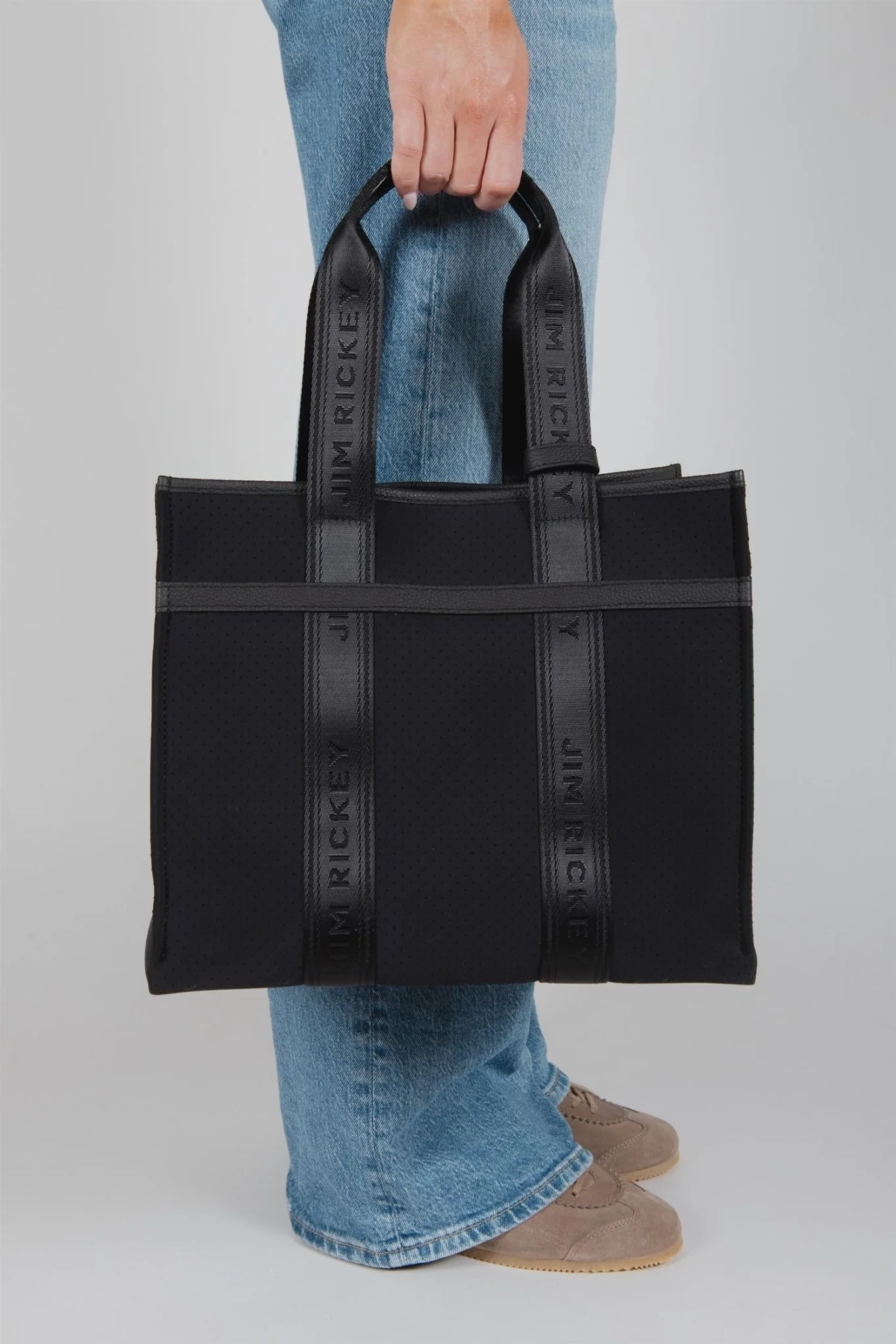 Cali Tote Neoprene Tote Bag Black - Image 3