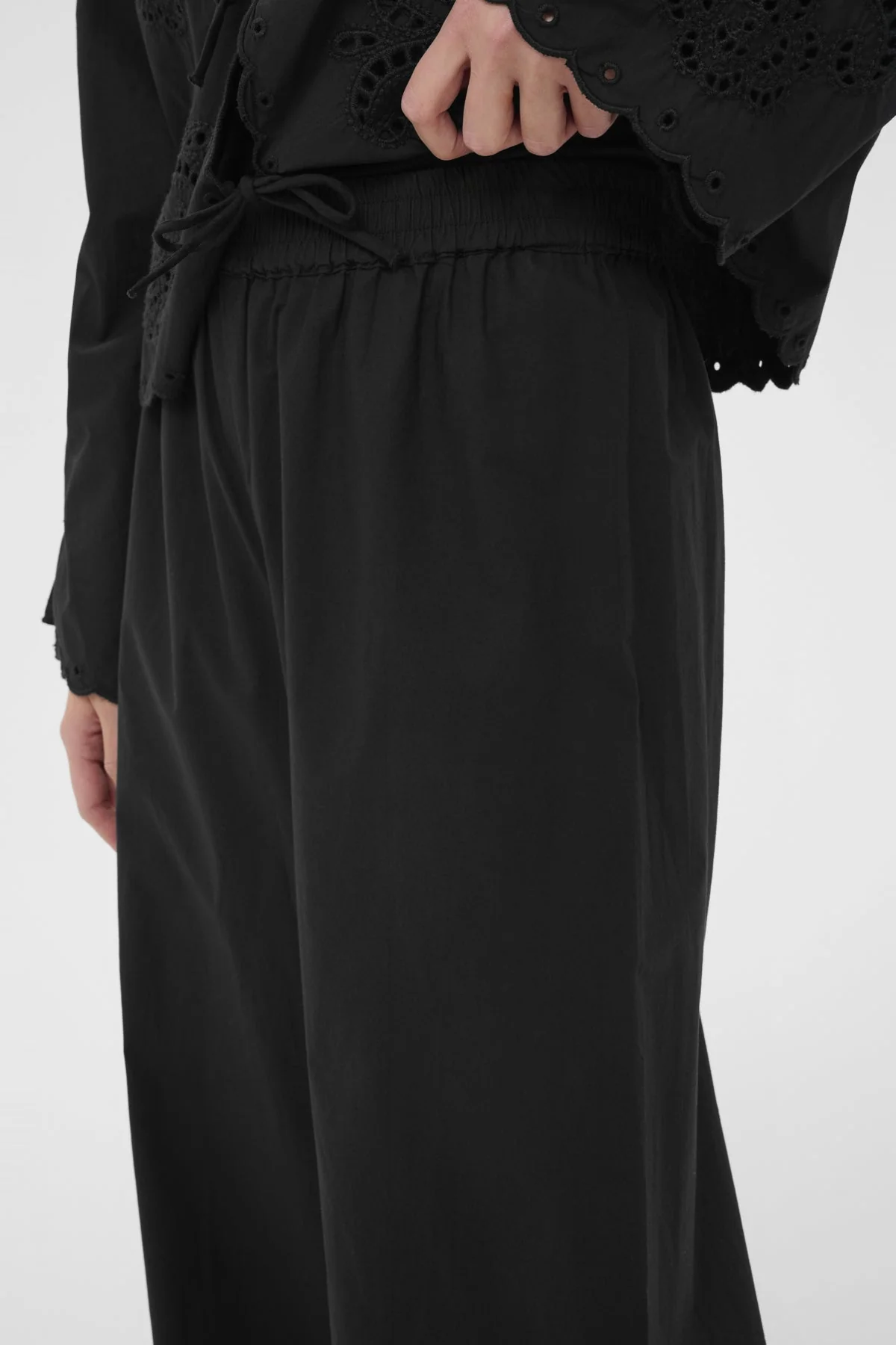 Agnethe Pants Black - Image 4