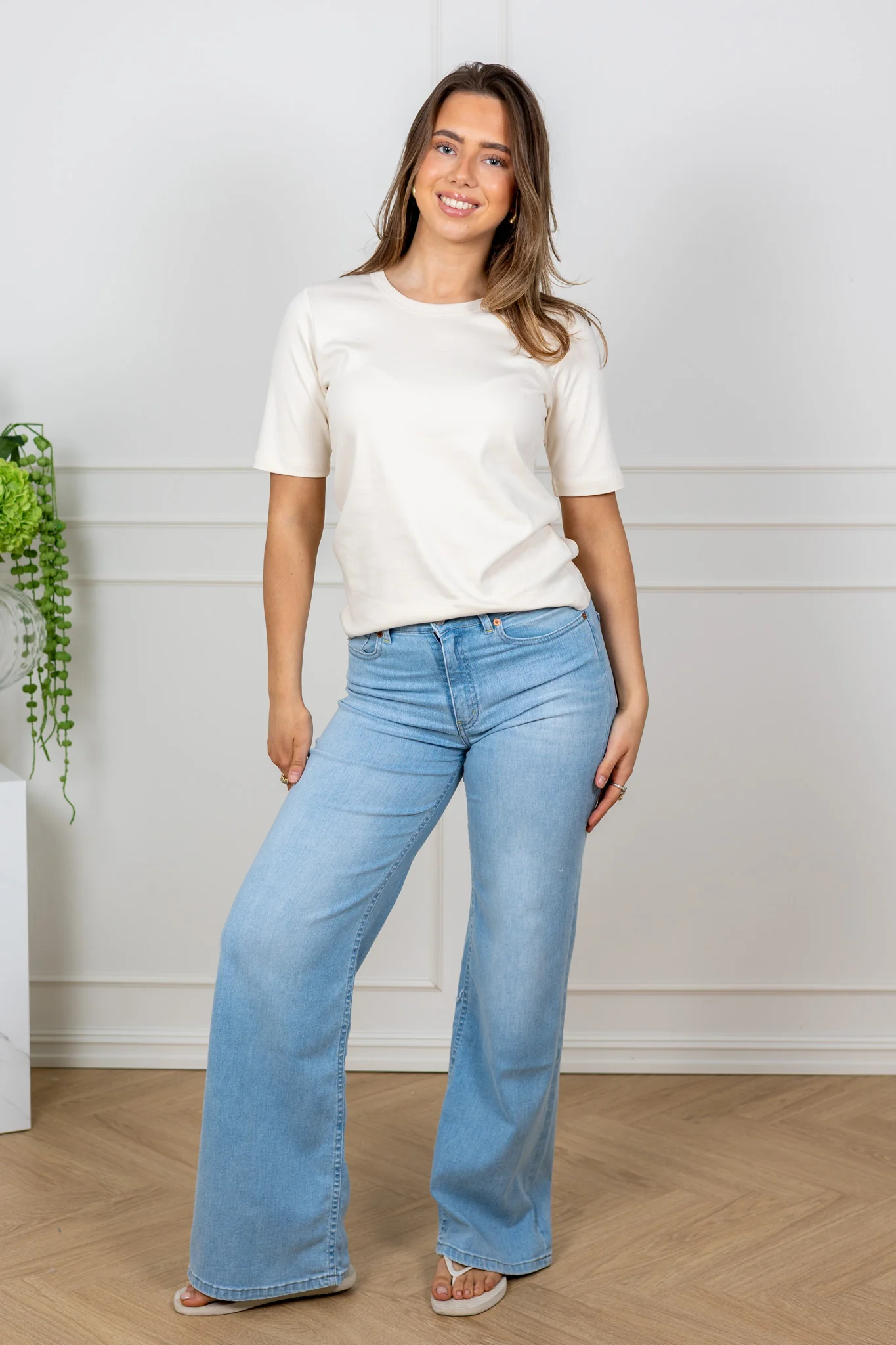 Ratana T-Shirt Whitecap Gray - Image 6