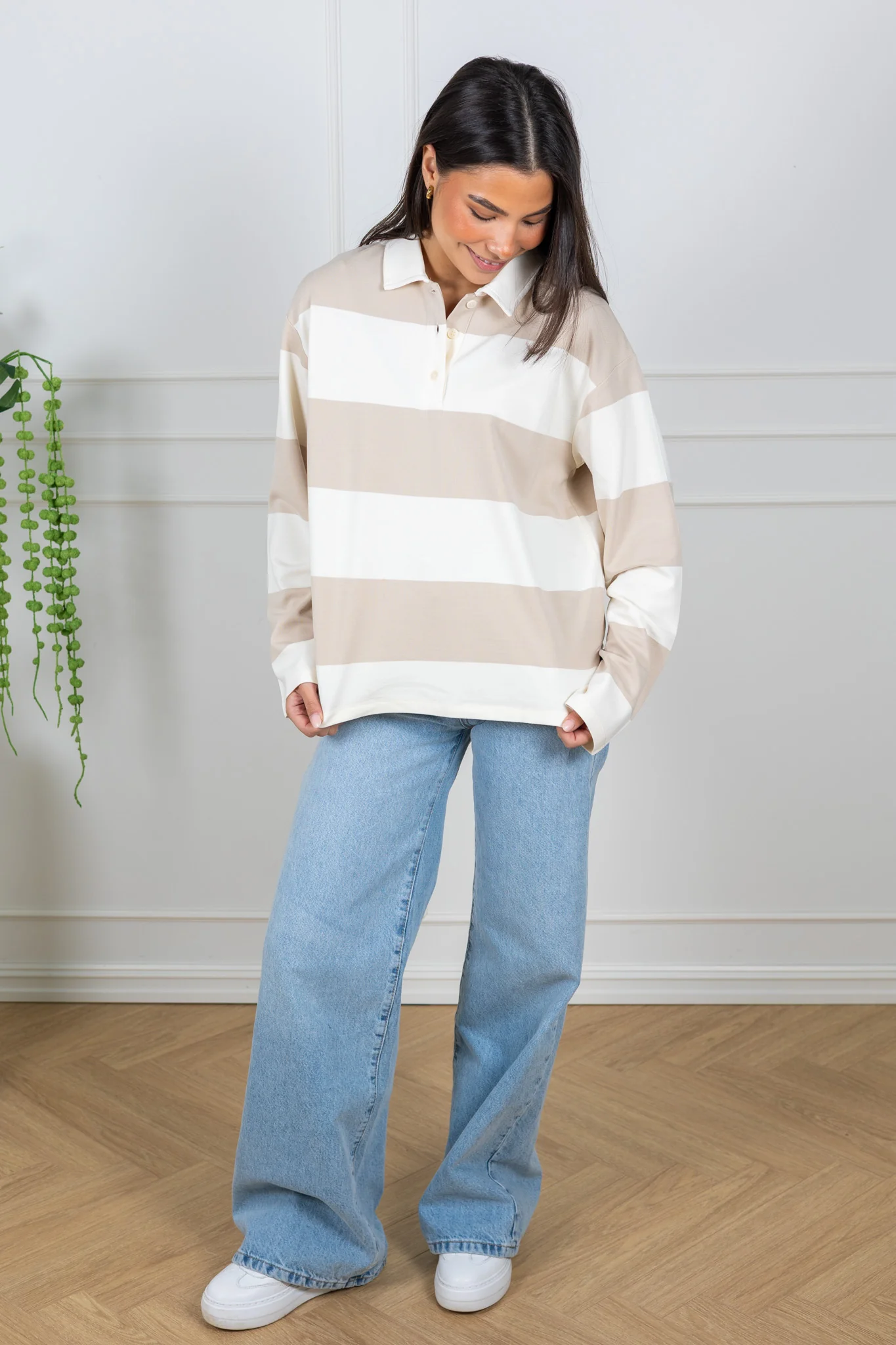 Amari T-Shirt Cement Stripe - Image 5