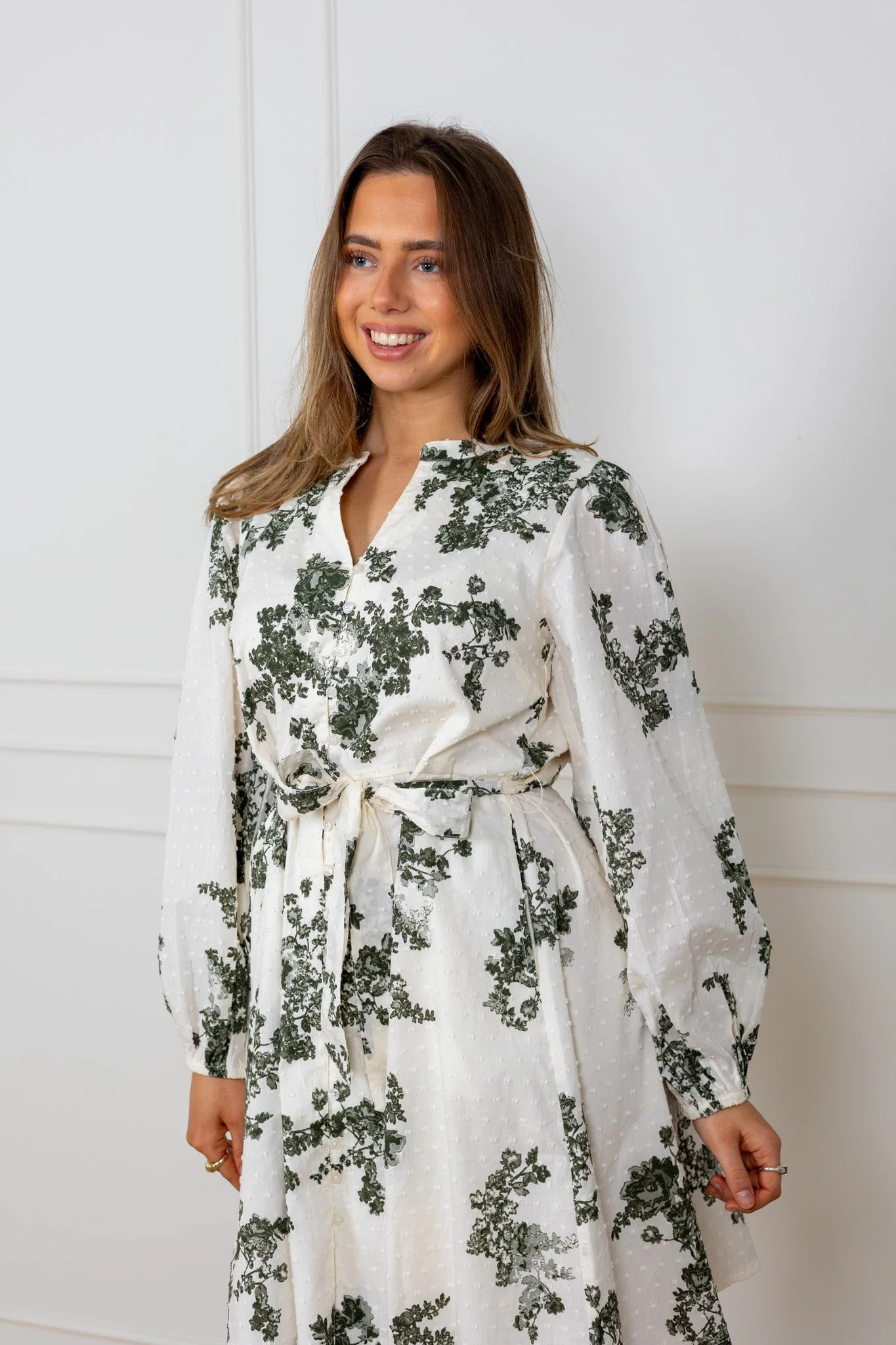 Avira Dress Smokey Olive Shadow Flower - Image 6