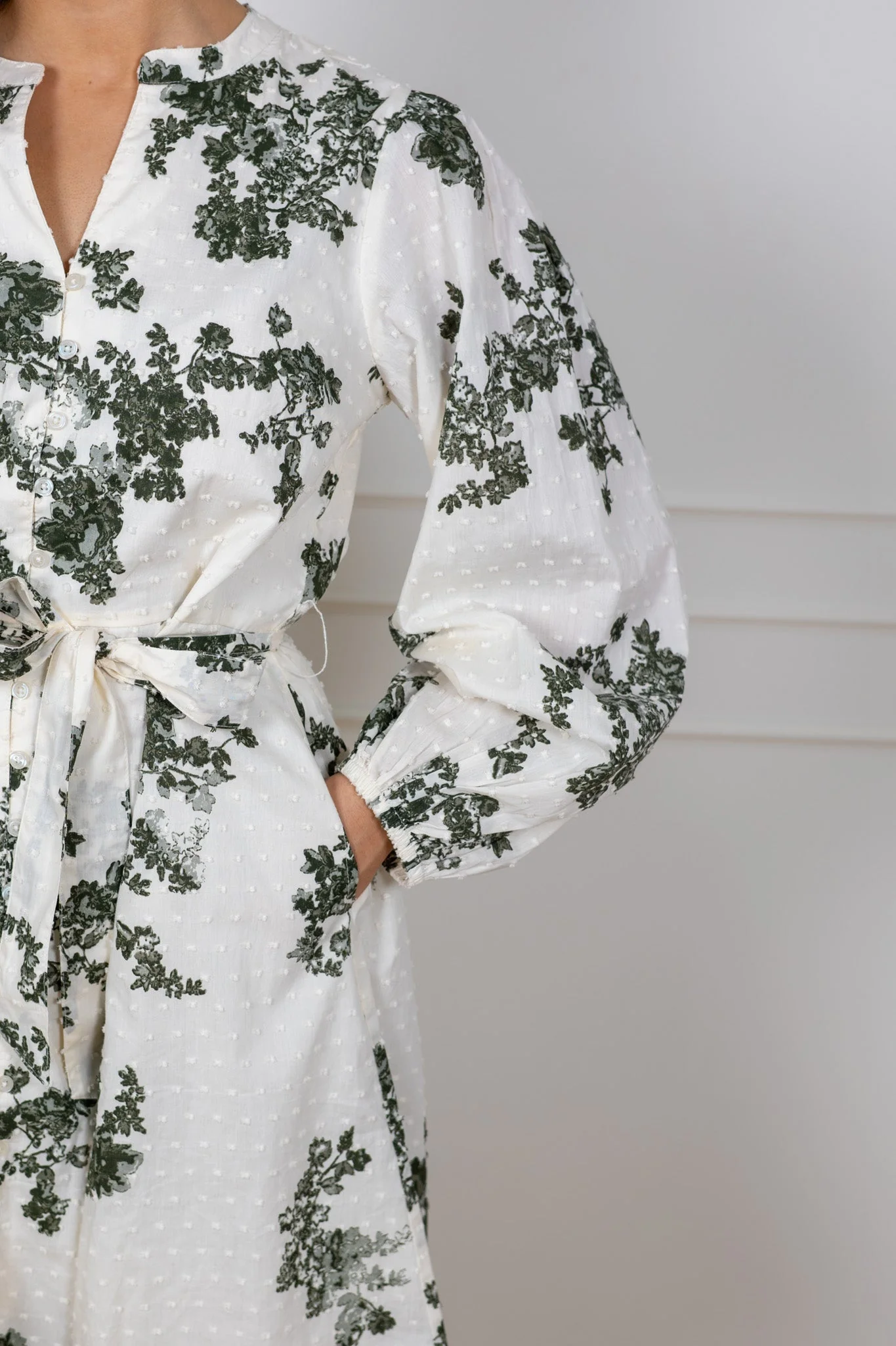 Avira Dress Smokey Olive Shadow Flower - Image 7