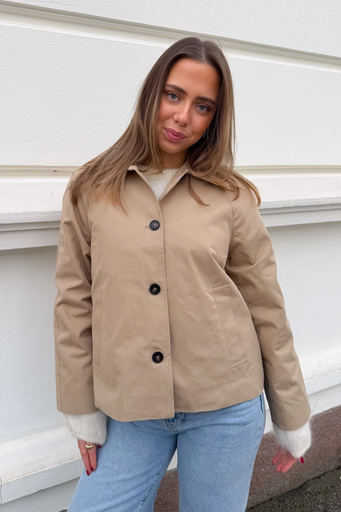 Alinna Outerwear Travertine - Image 4