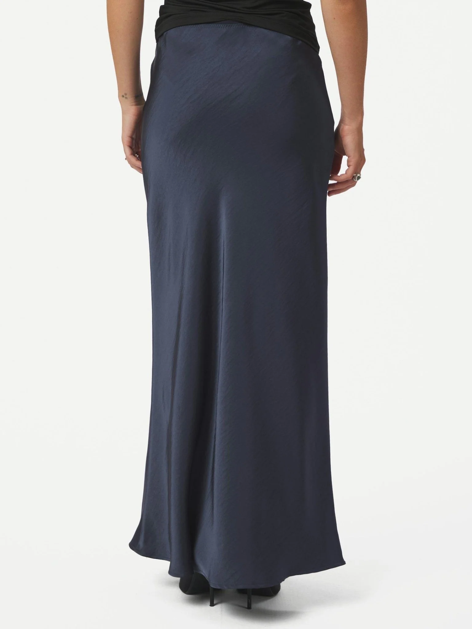Vicky Heavy Sateen Skirt Midnight Blue - Image 6