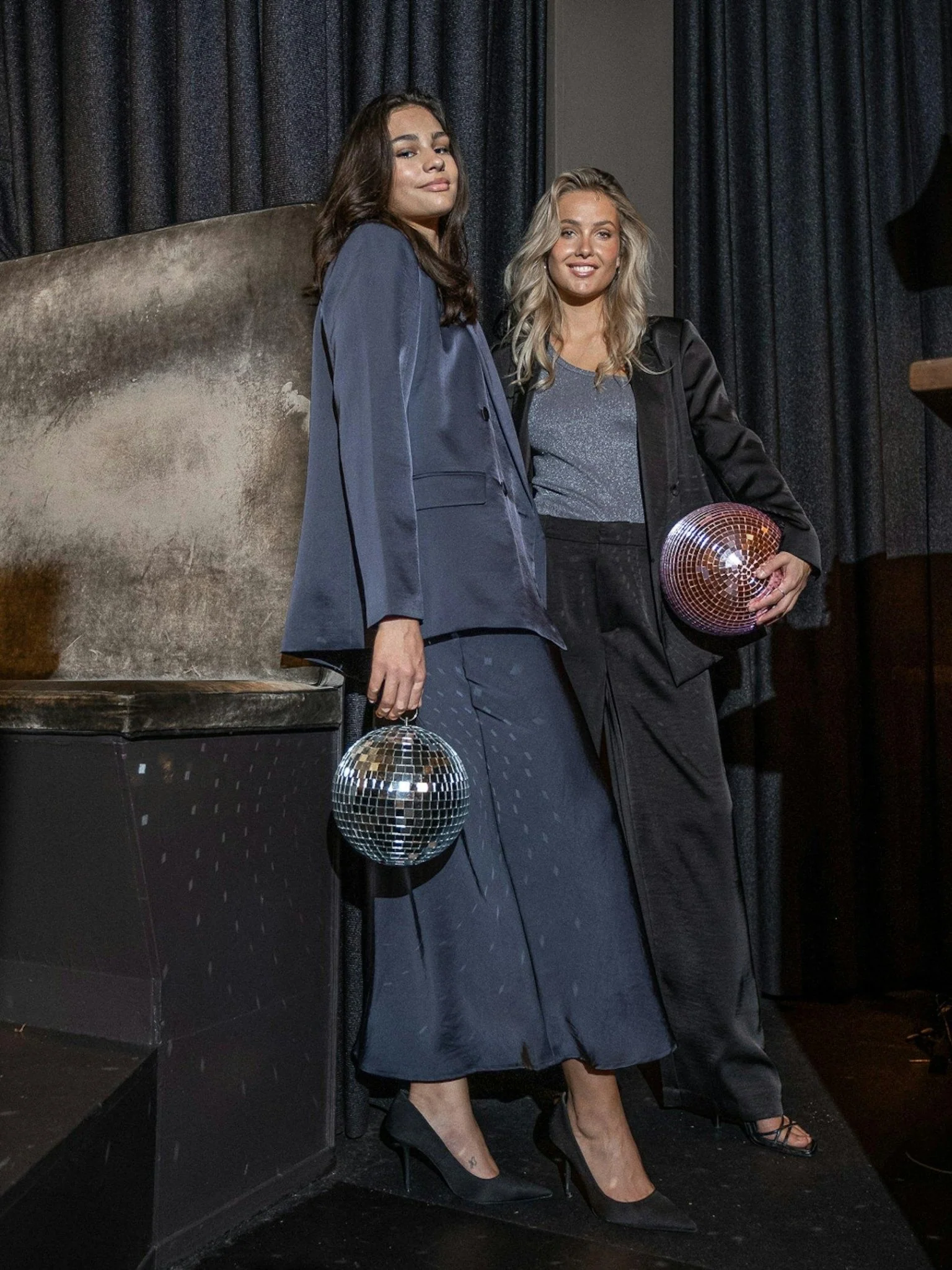 Bovary Skirt Midnight Blue - Image 3