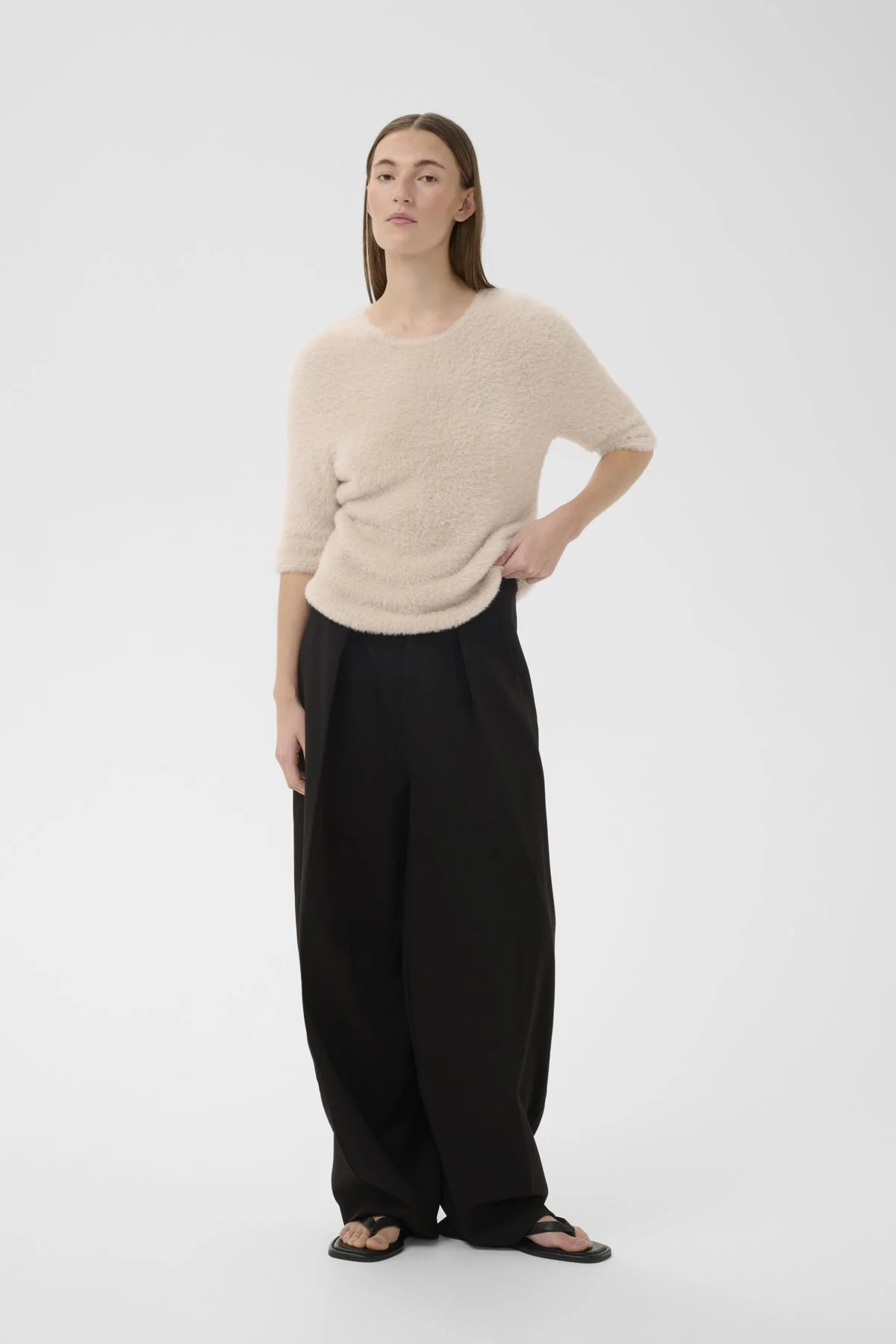 Malaiw Tee Haze - Image 11