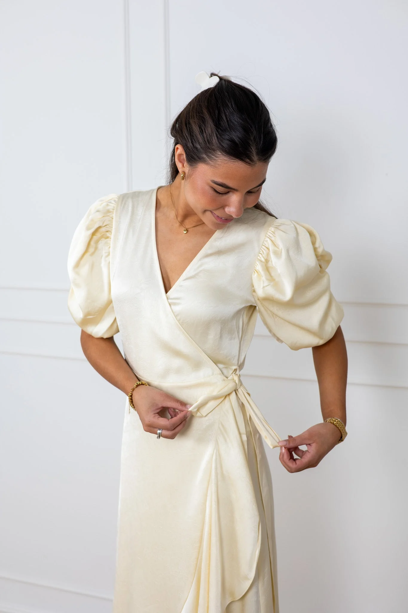 Sinda Dress Pale Yellow - Image 8