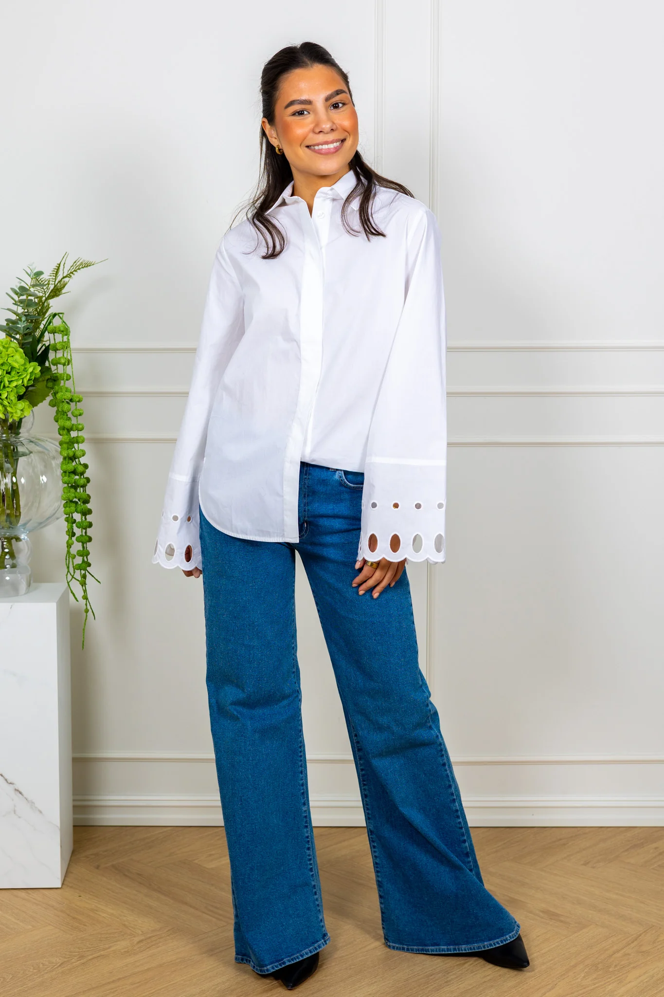 Yenifer Shirt White - Image 3