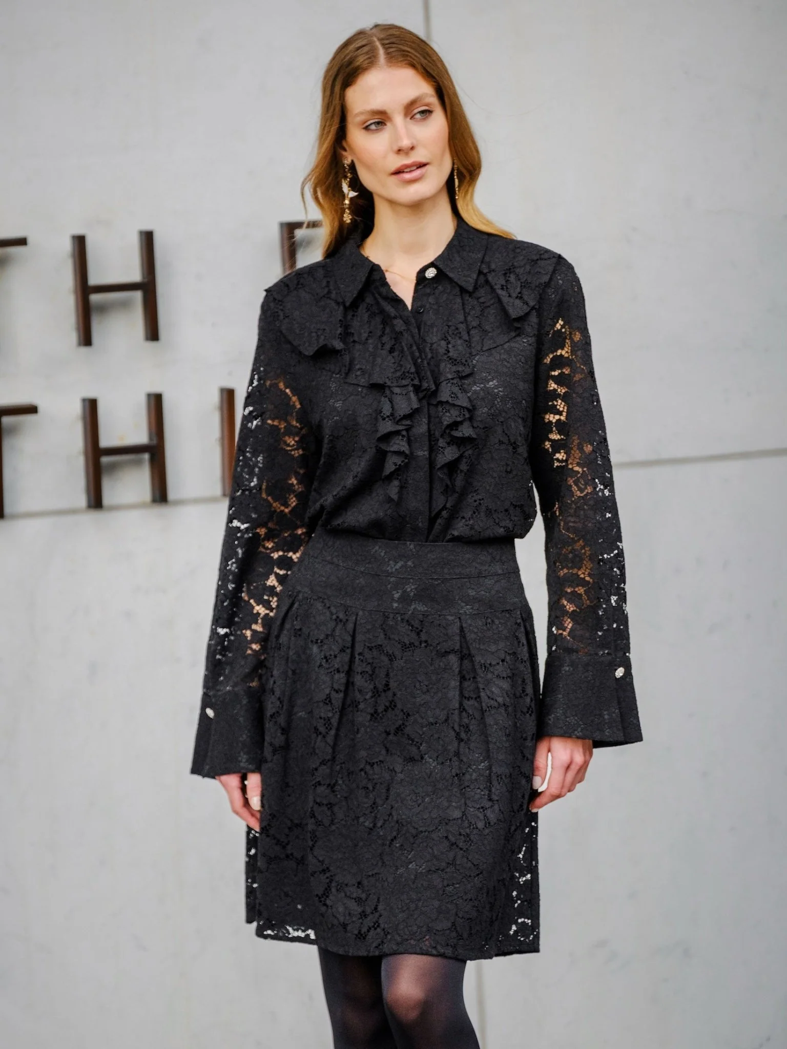 Tiana Blouse Black - Image 2