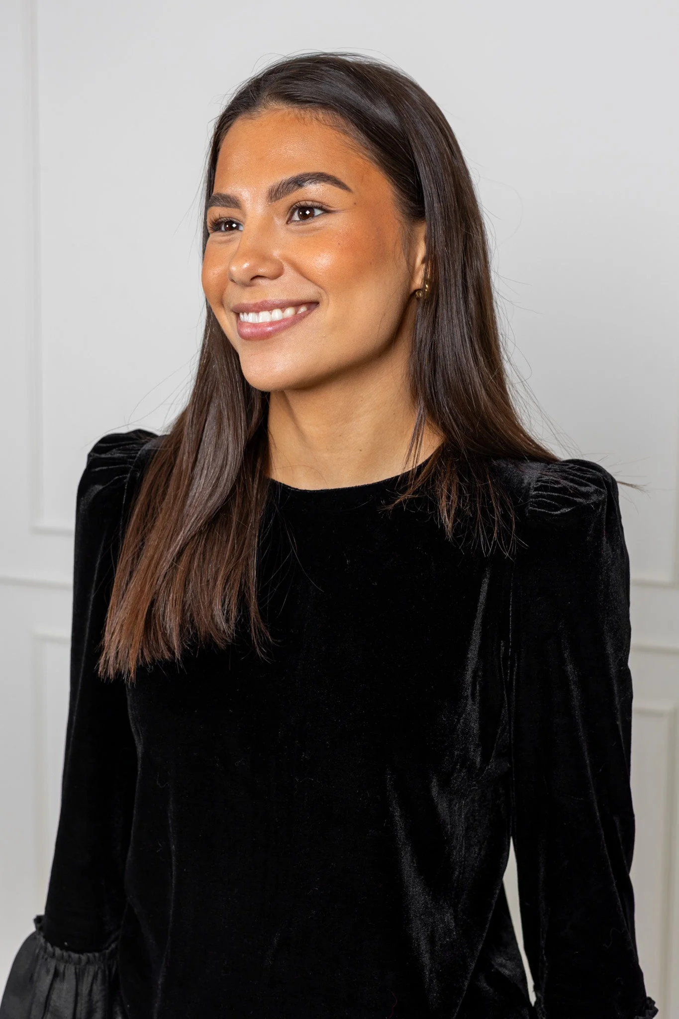 Reagan Velvet Top Black - Image 4