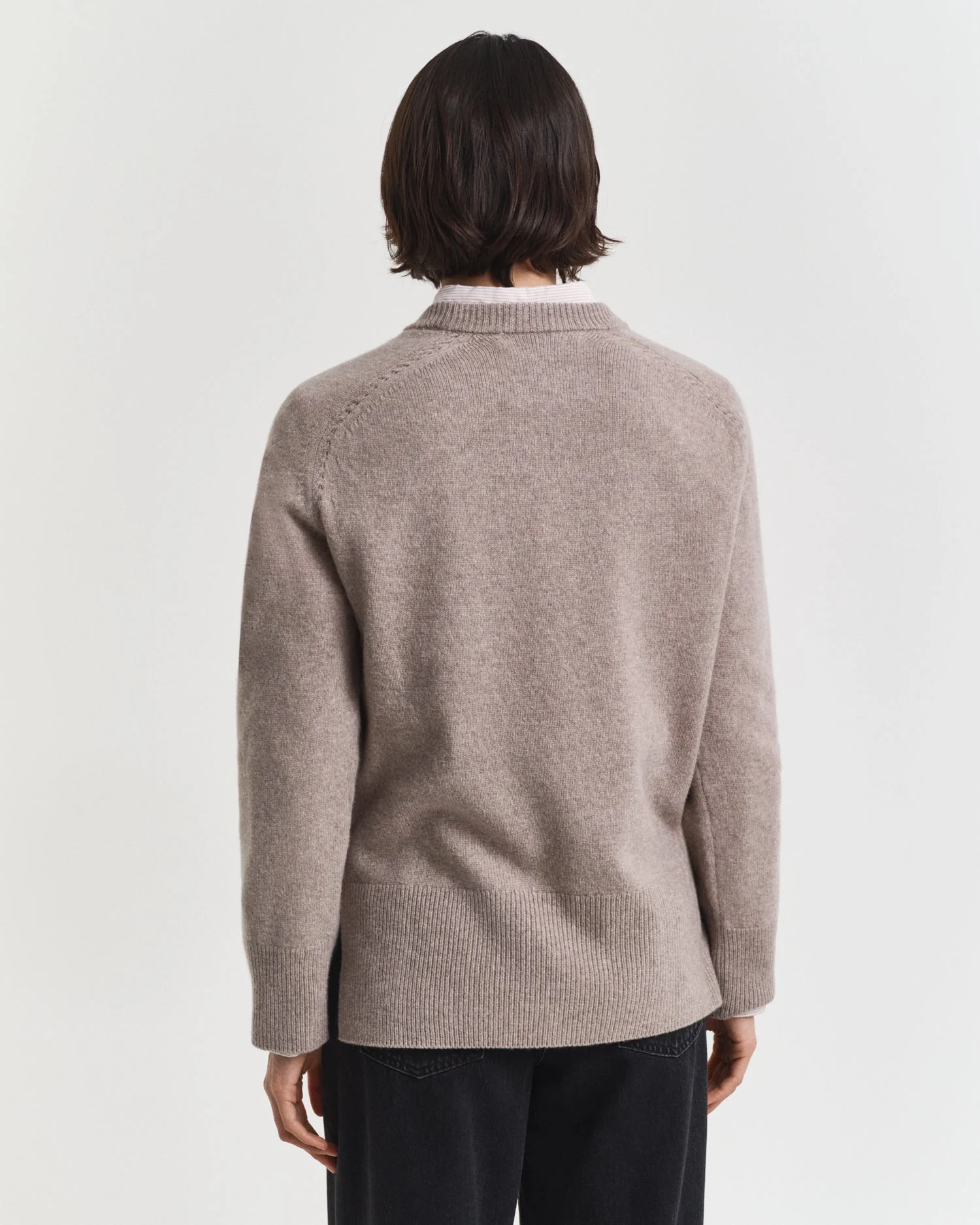 Soft Wool Lounge C-Neck Taupe Beige - Image 5