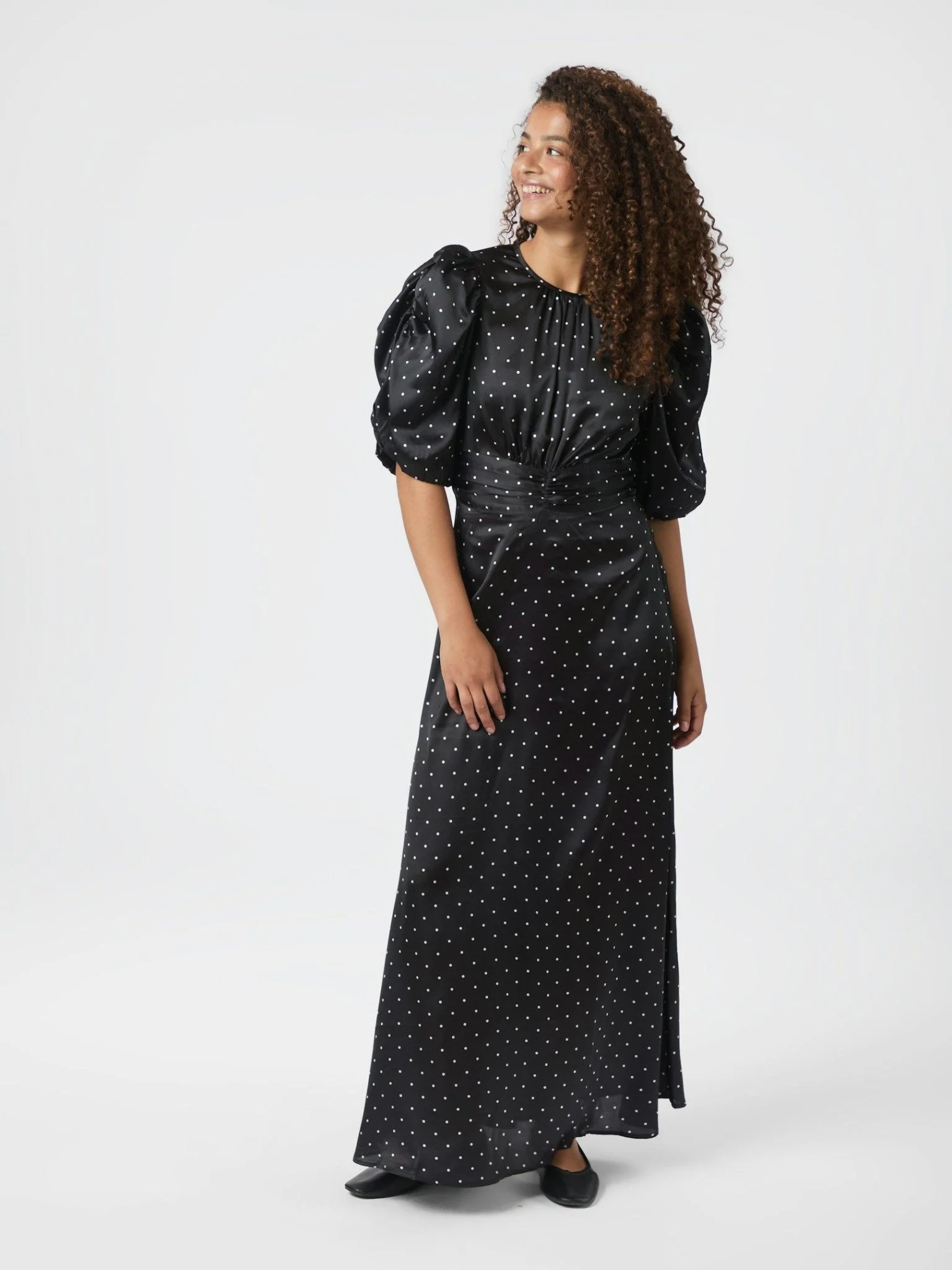 Kikka Dot Dress Black - Image 5