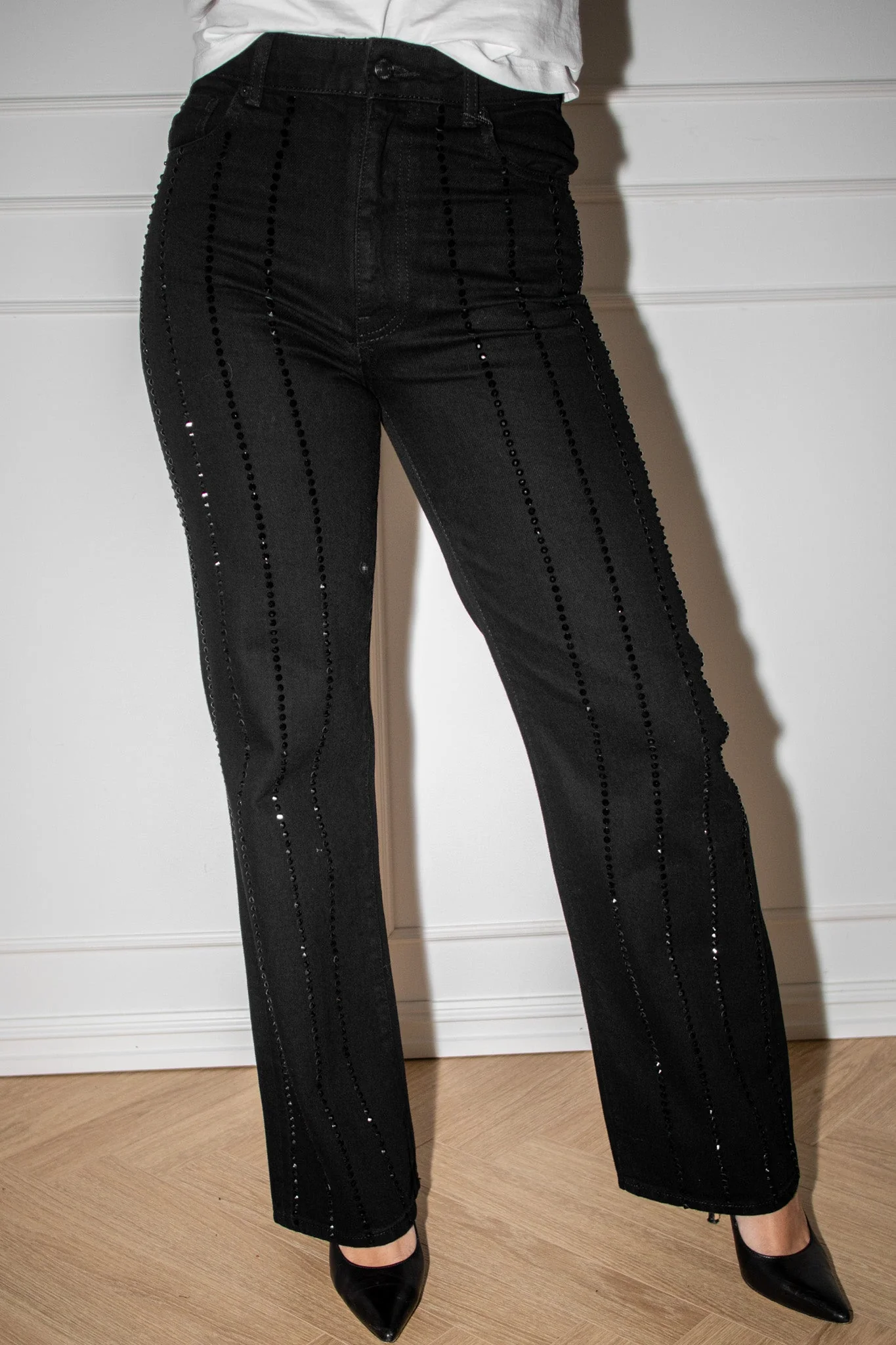Luca Embellished Black - Image 3