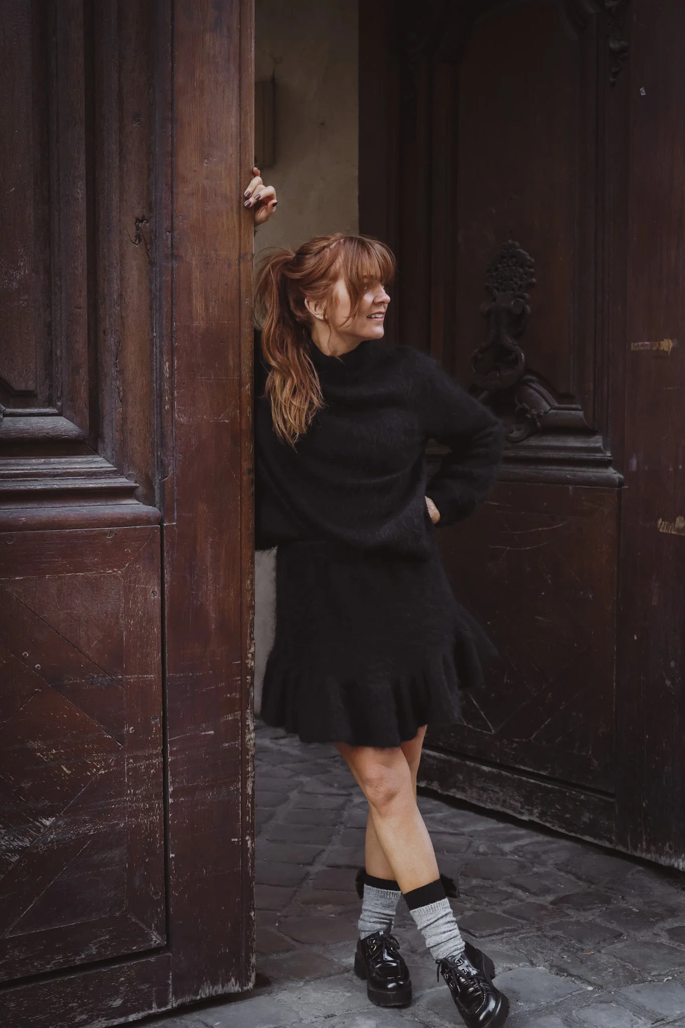Knit Frill Skirt Black - Image 3