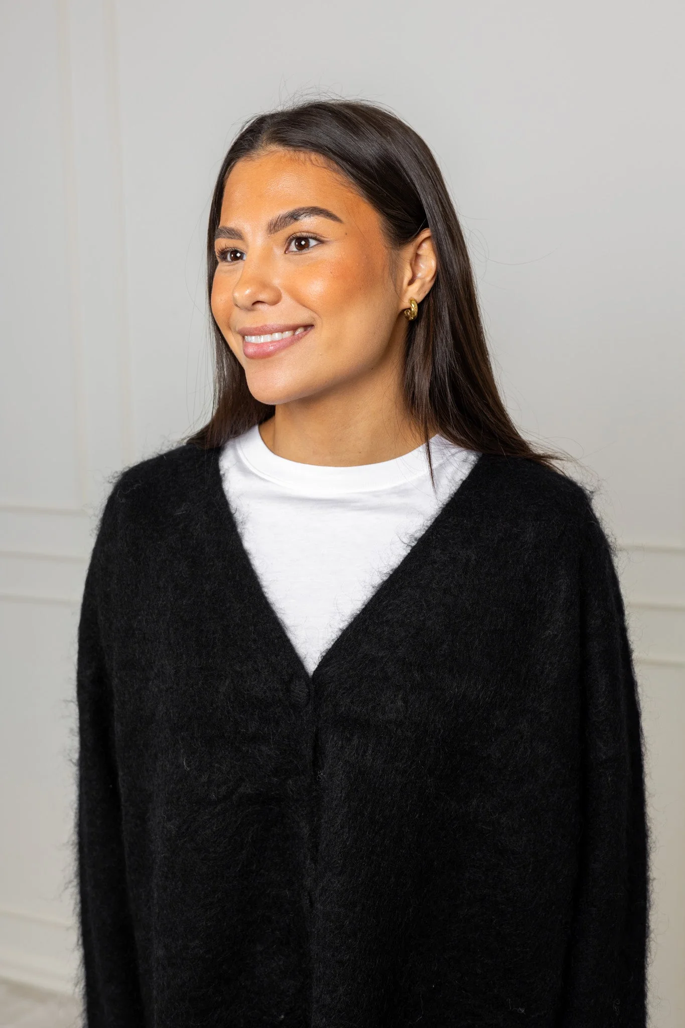 Boxy Cardi Sweater Black - Image 7