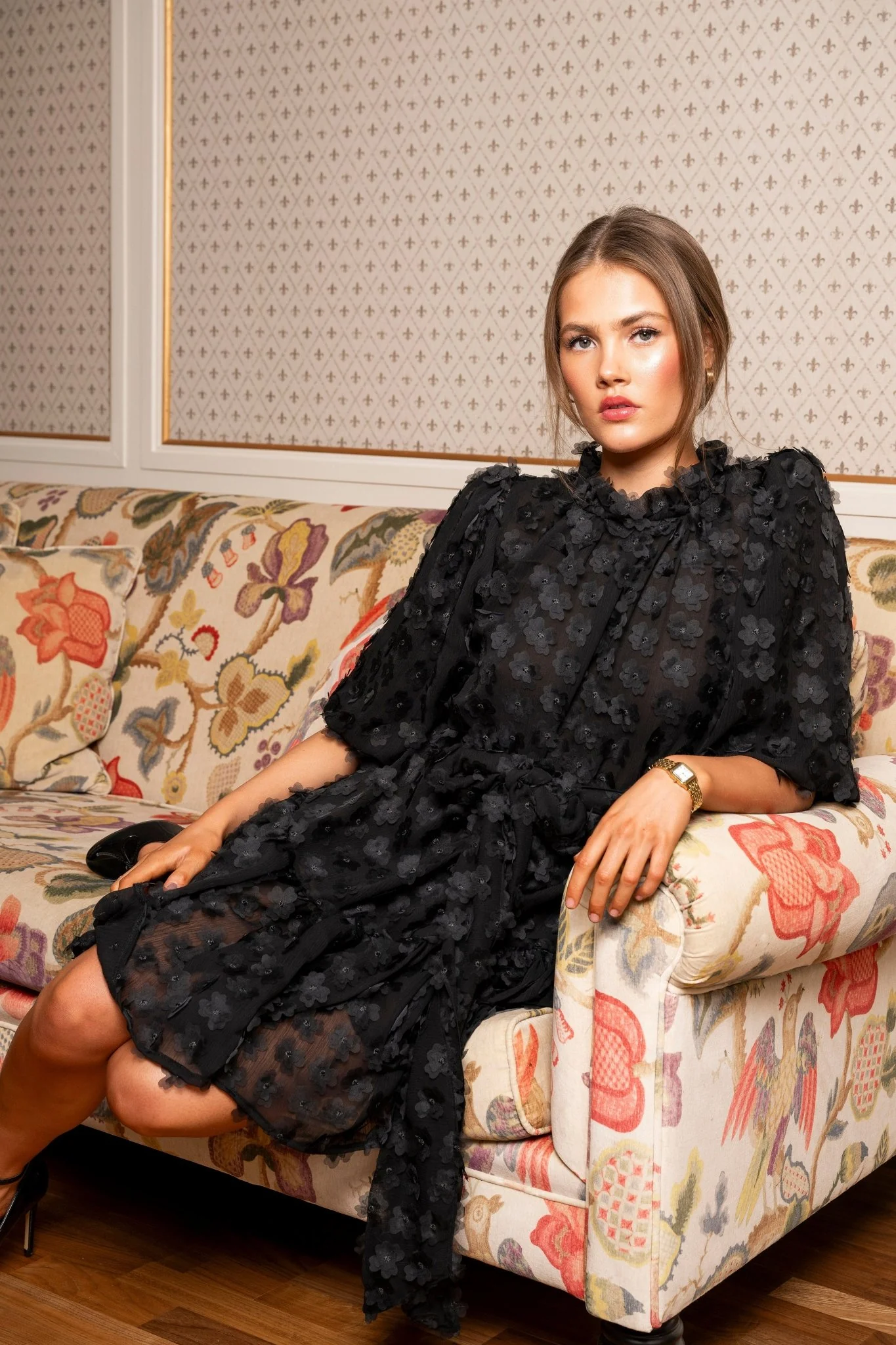 Laura Dress Black Applique - Image 5