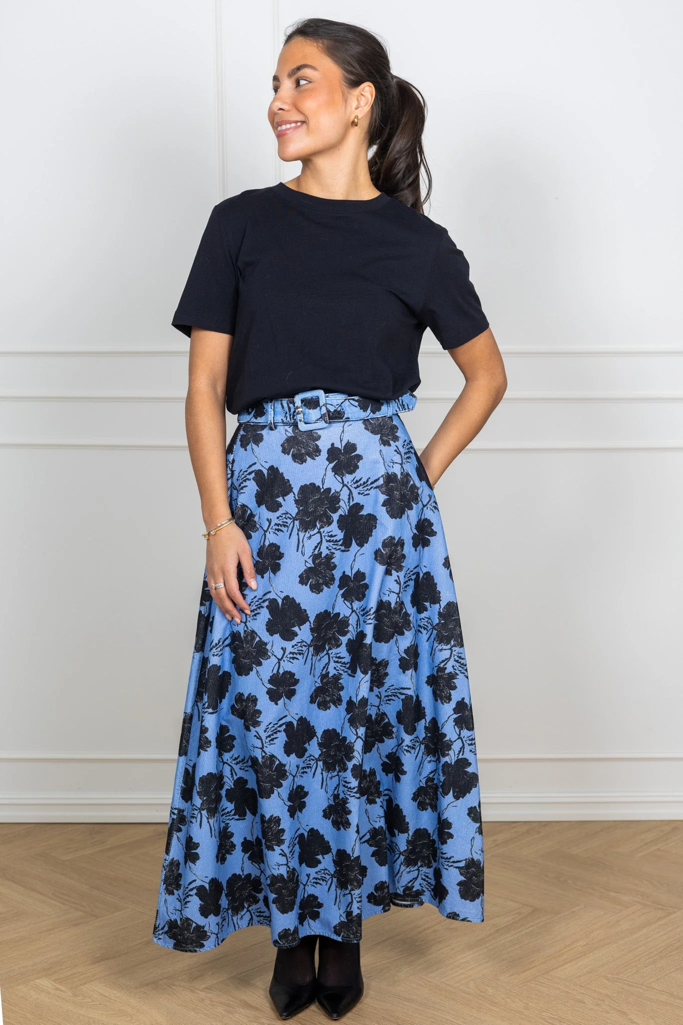 Cord Maxi Skirt Blue Peony - Image 4
