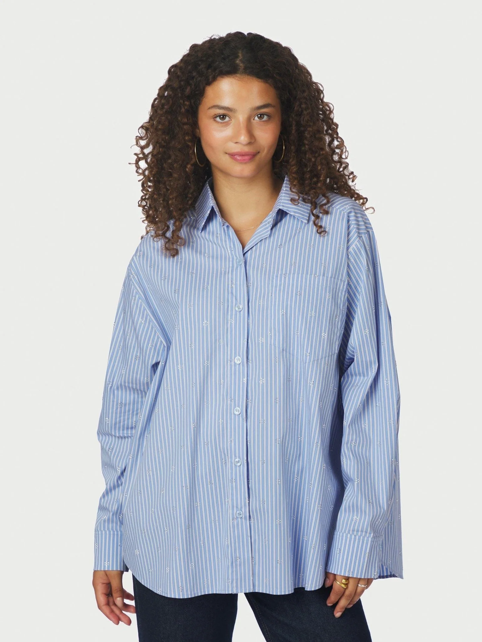 Dalma Decoration Shirt Light Blue - Image 11