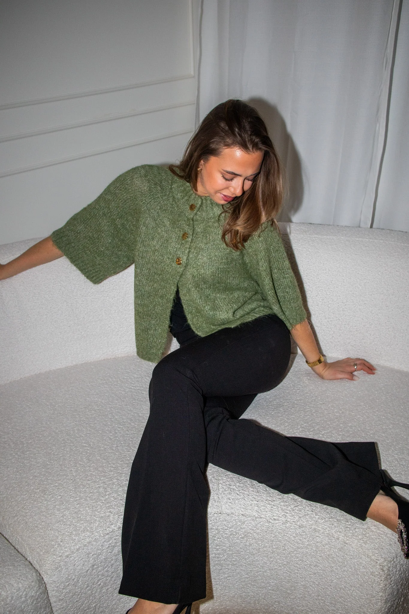 Benuta Fluffy Knit Cardigan Dusty Green - Image 7